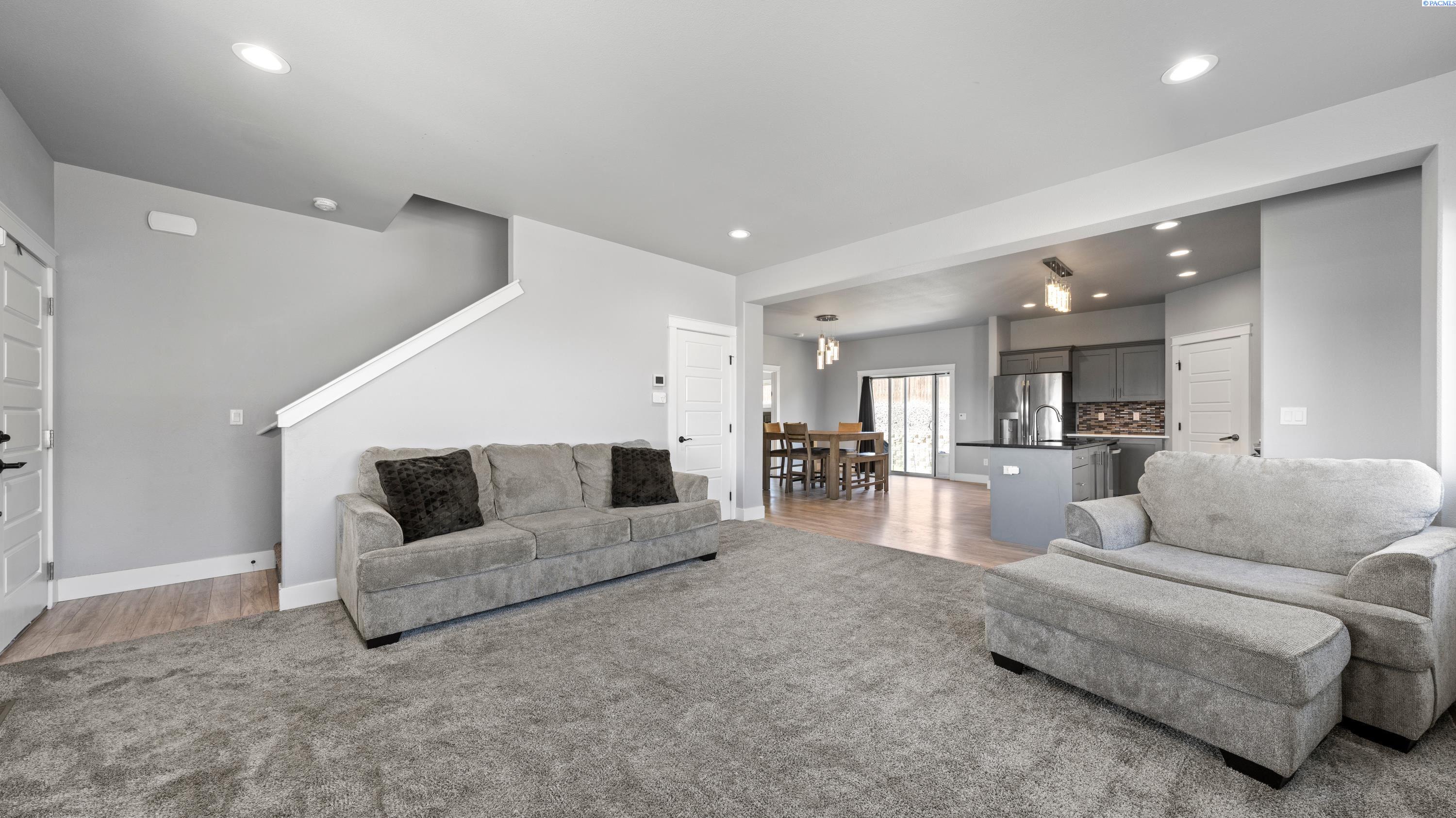 2873 Mackenzie Ct, Richland, WA 99352