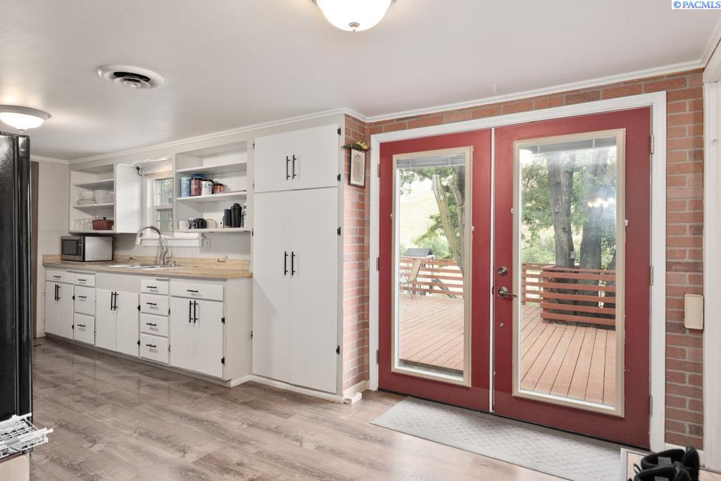 2nd image of 259 Hwy 12, Pomeroy, WA 99347 | MLS# 294247