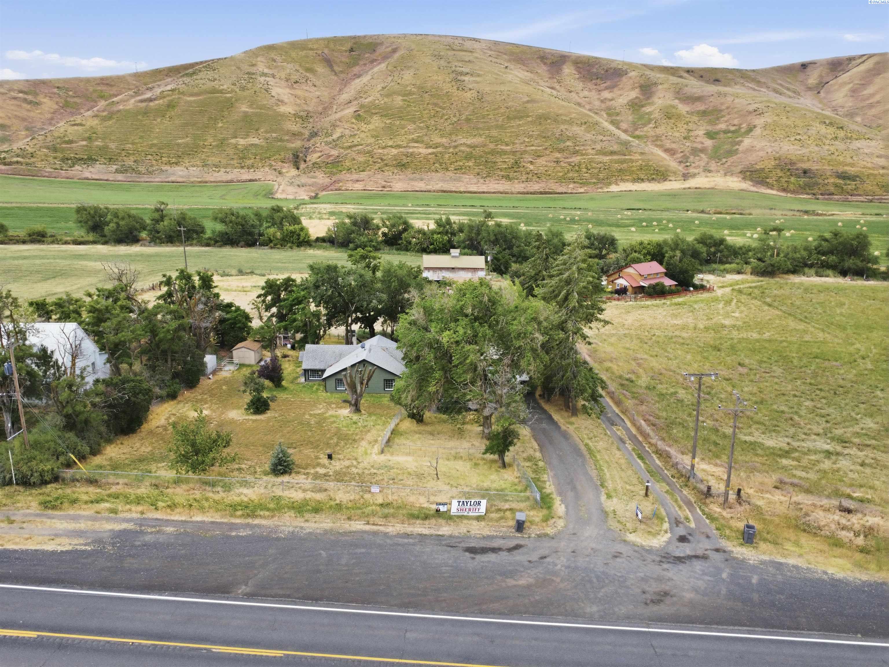 3rd image of 259 Hwy 12, Pomeroy, WA 99347 | MLS# 294247