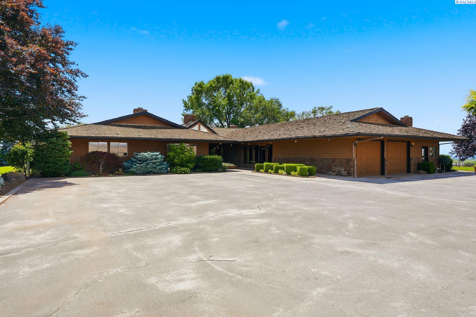 170732 Olson Rd, Grandview, WA 98930