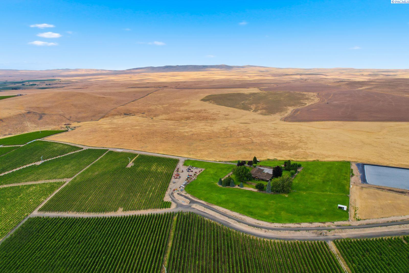 170732 Olson Rd, Grandview, WA 98930