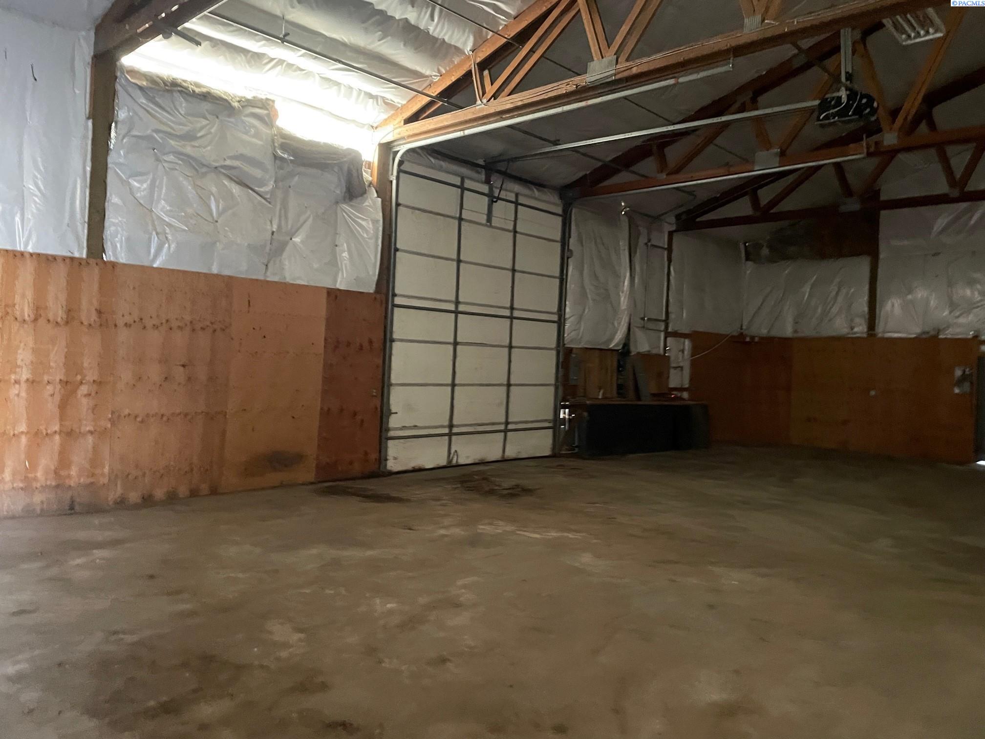 146 Railex Rd, Burbank, WA 99323