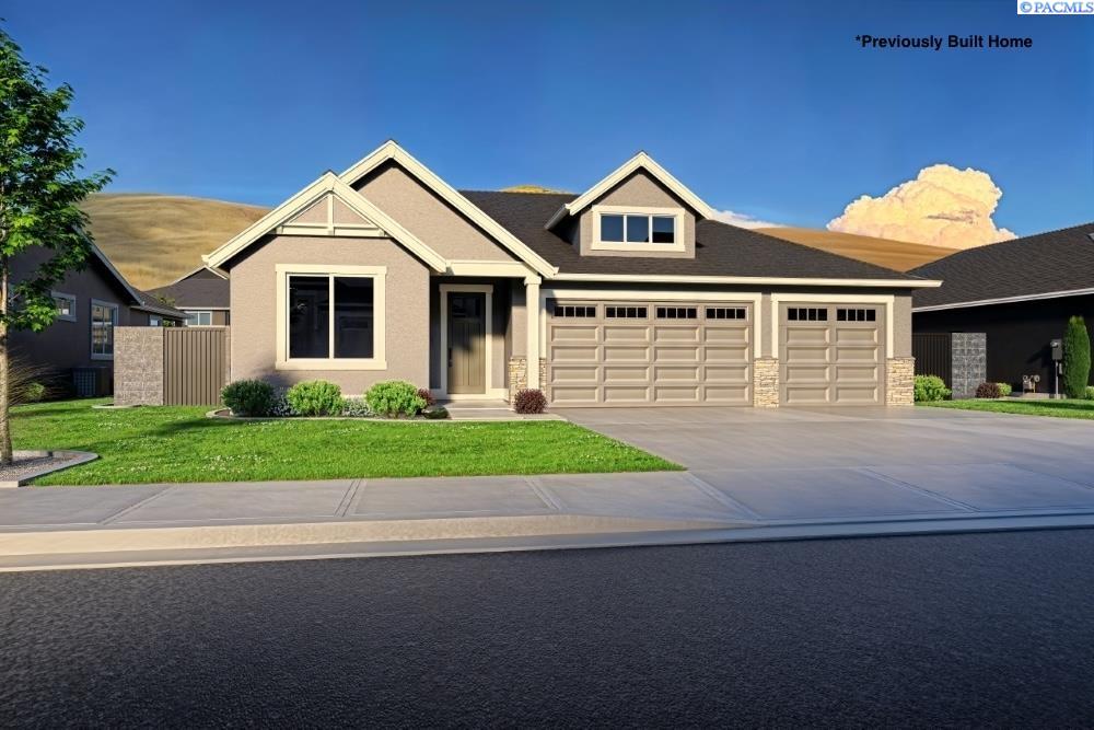 3274 Emory Ave, Richland, WA 99354