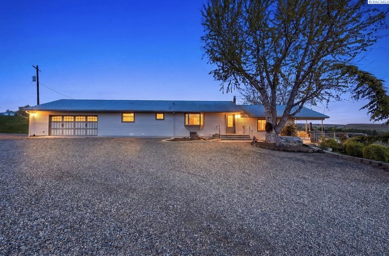 3114 Highland Extension Rd, Benton City, WA 99320