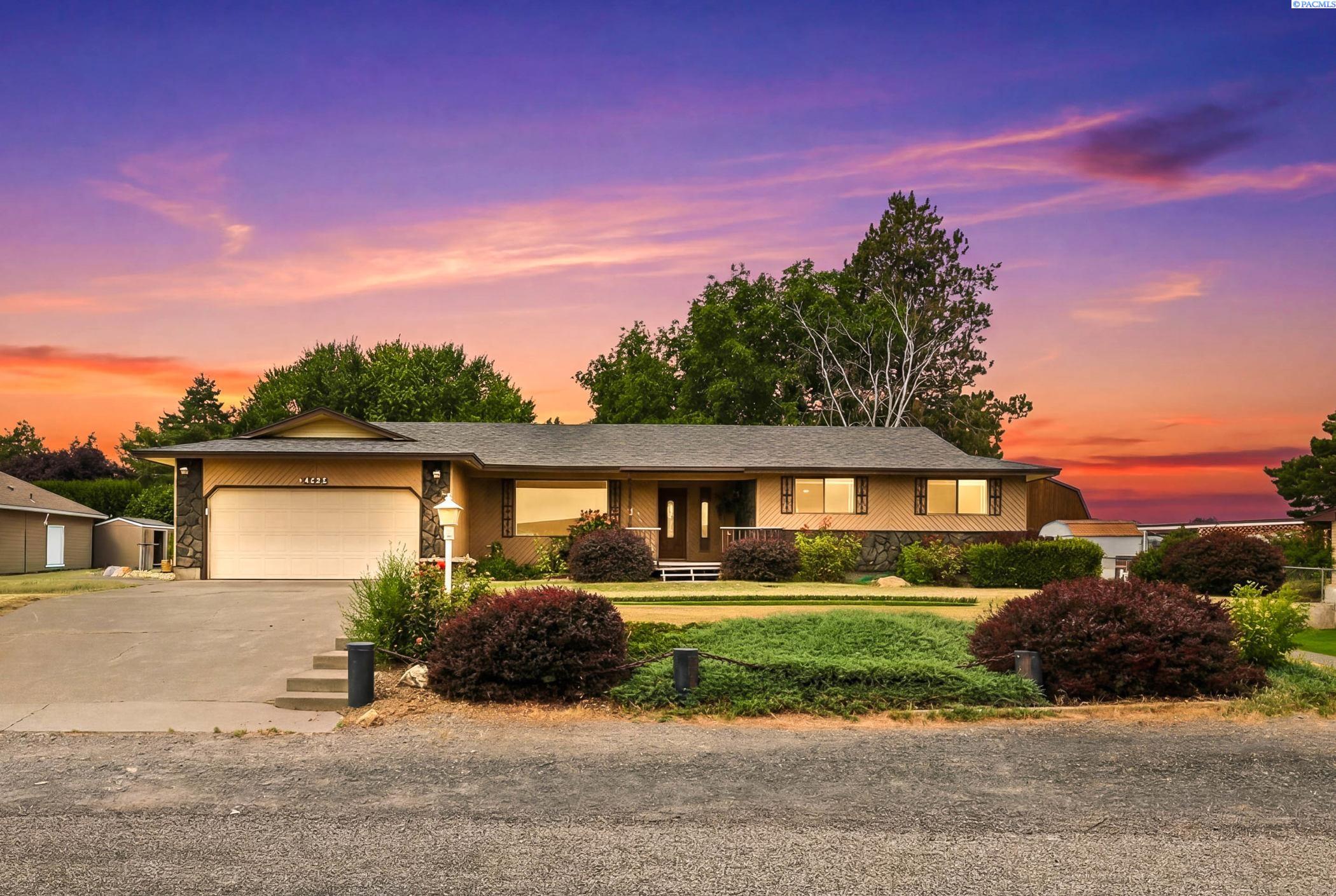 4222 Fir St, Kennewick, WA 99337