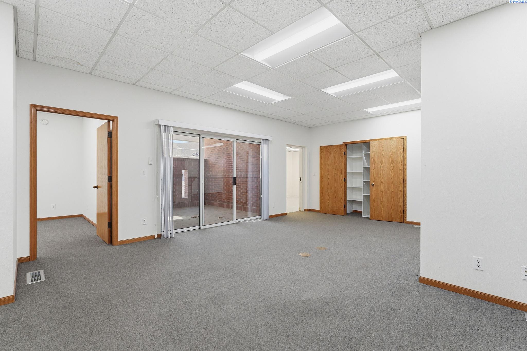 506 6th St, Prosser, WA 99350