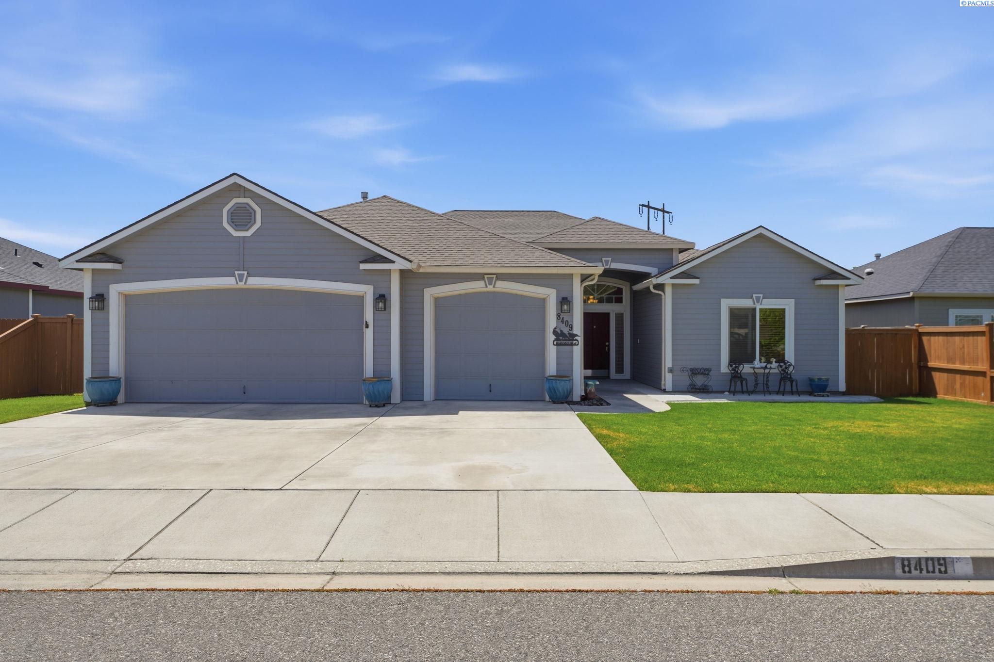 8409 Bruneau Pl, Kennewick, WA 99336