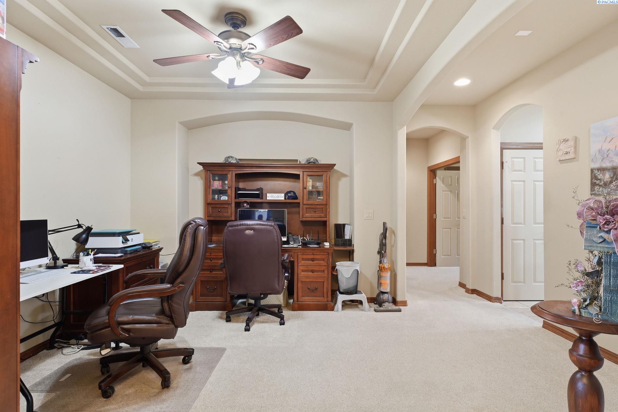 8409 Bruneau Pl, Kennewick, WA 99336