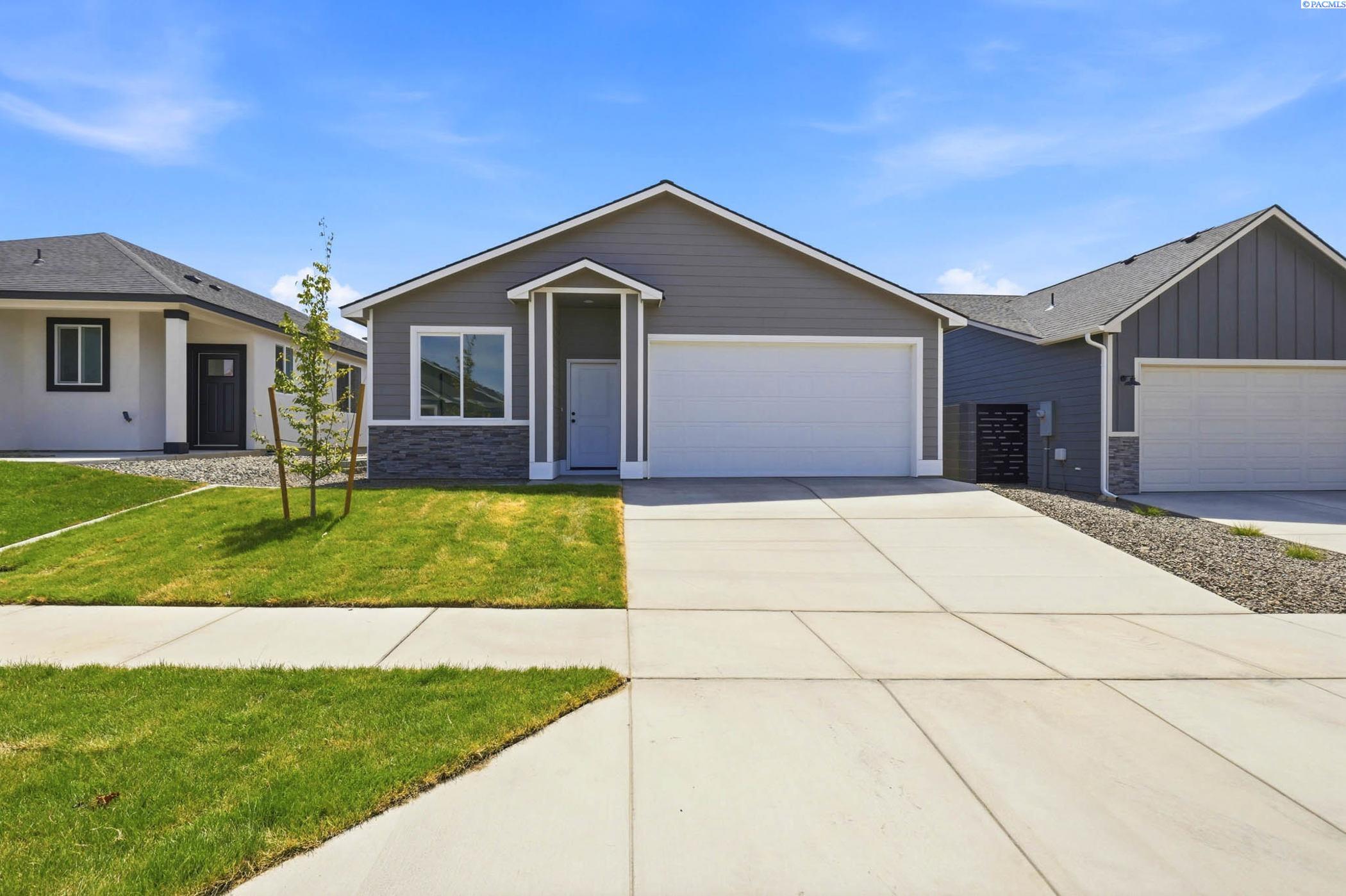 3663 Nuthatch St, Richland, WA 99352