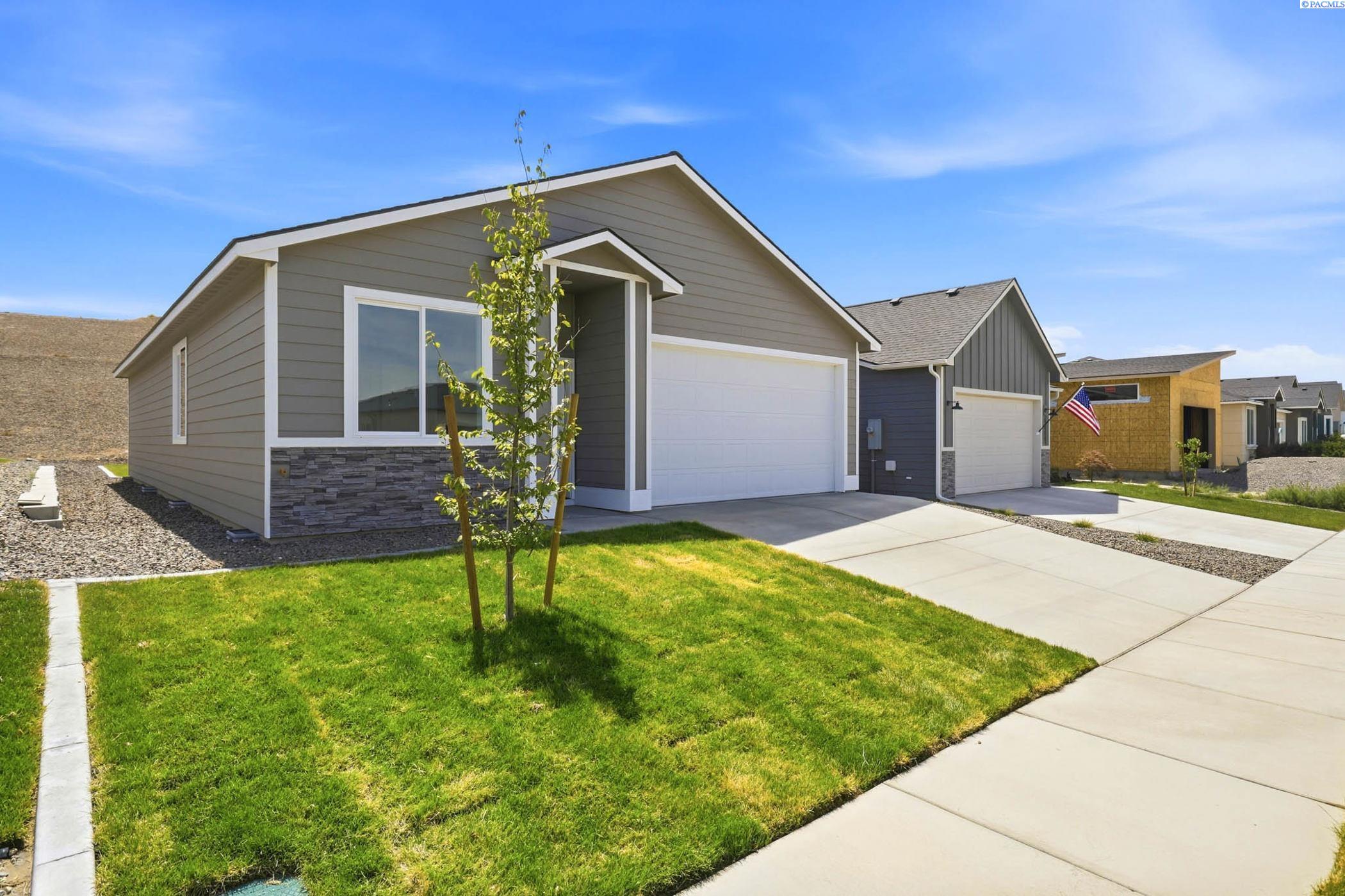 3663 Nuthatch St, Richland, WA 99352