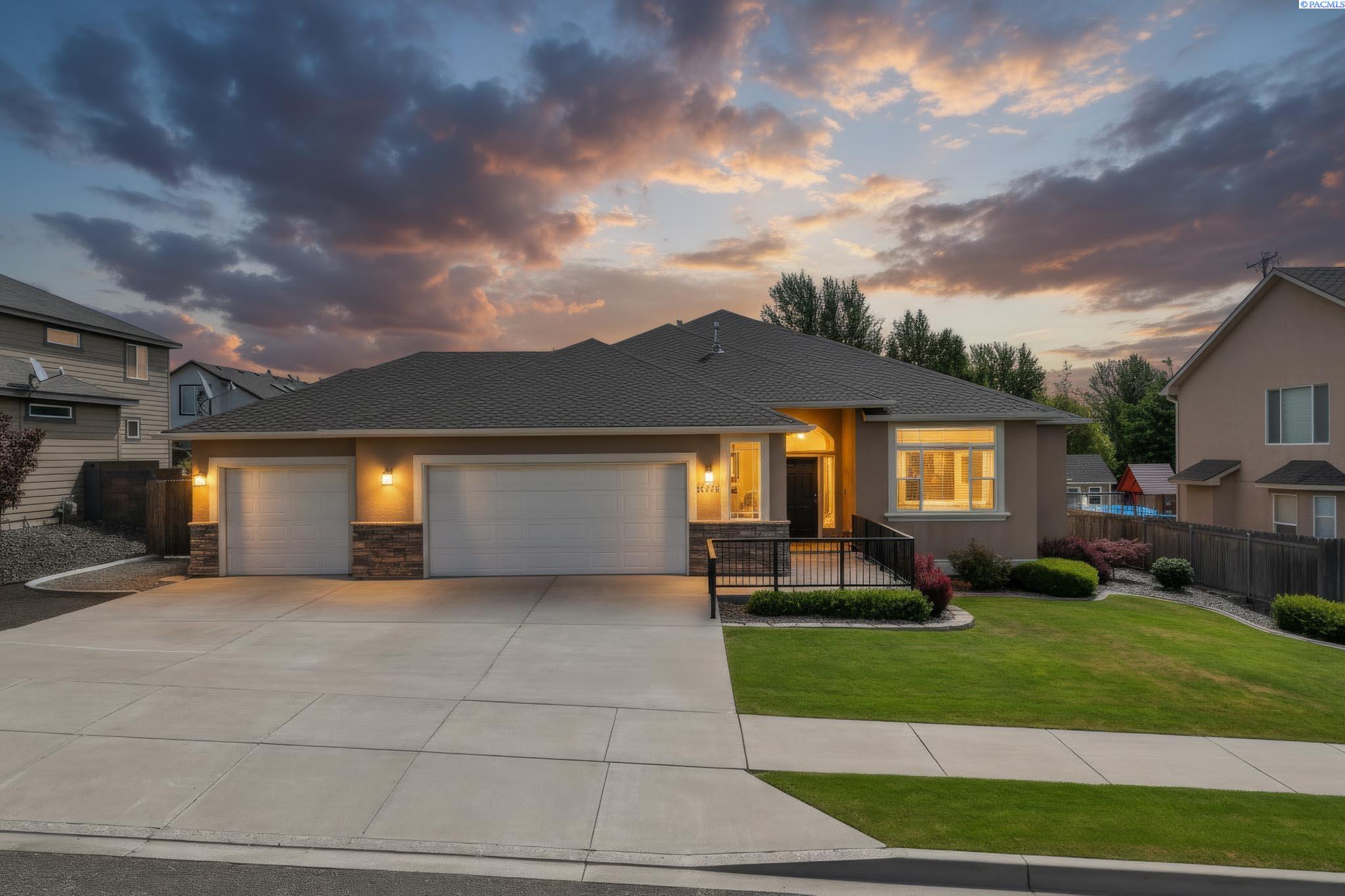 3305 Volland St, Kennewick, WA 99337