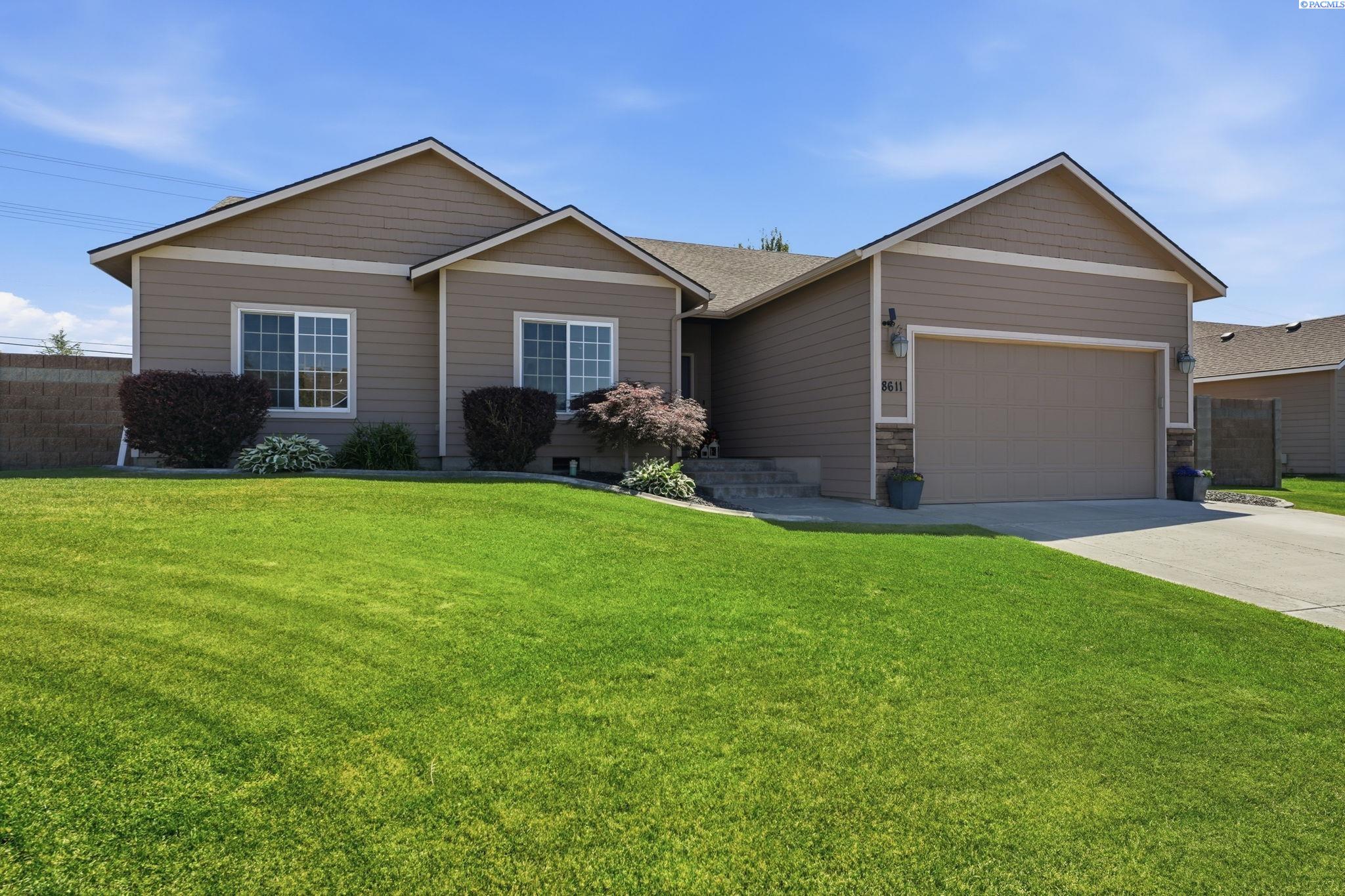 8611 9th Ave, Kennewick, WA 99336