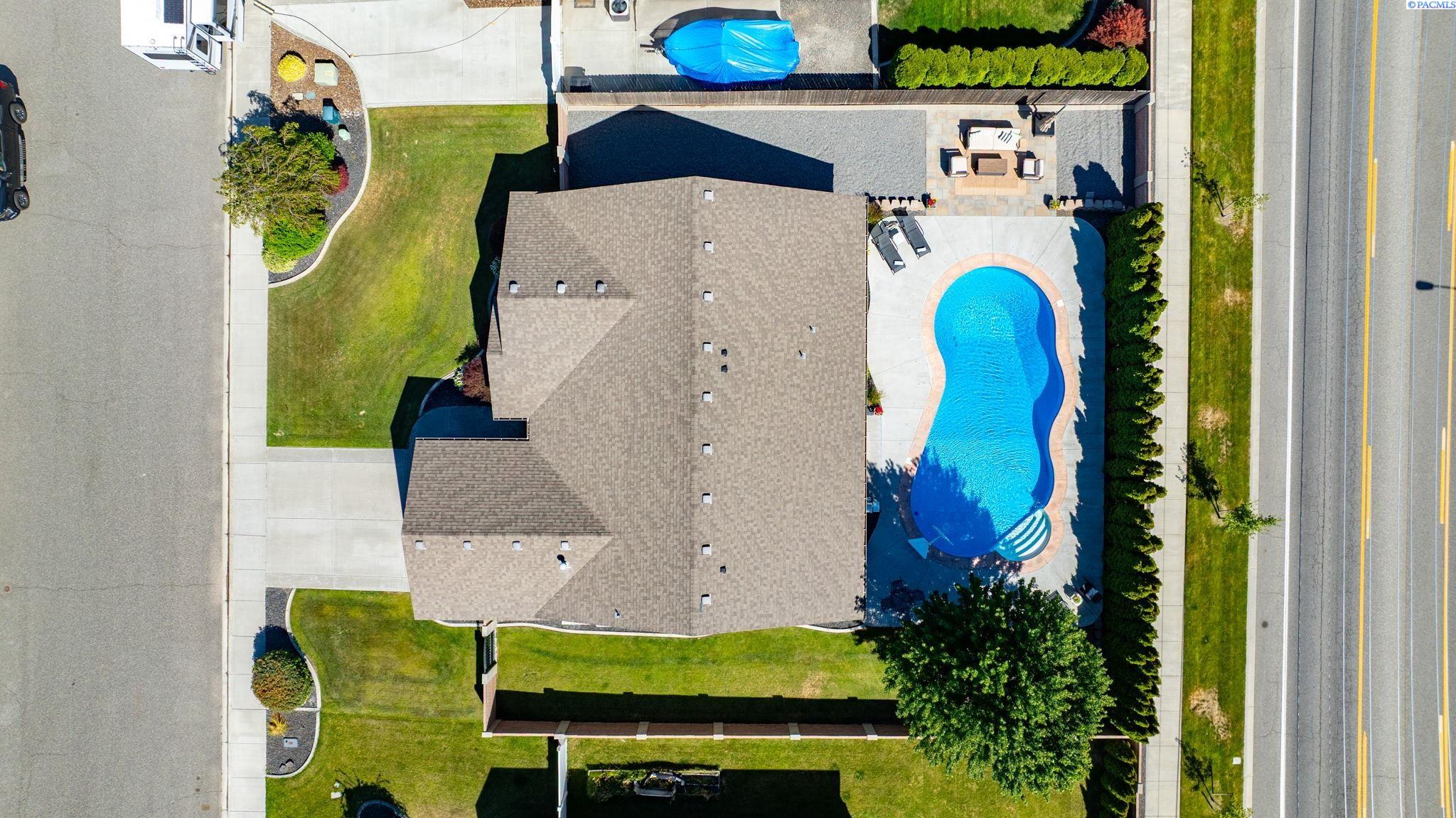8611 9th Ave, Kennewick, WA 99336