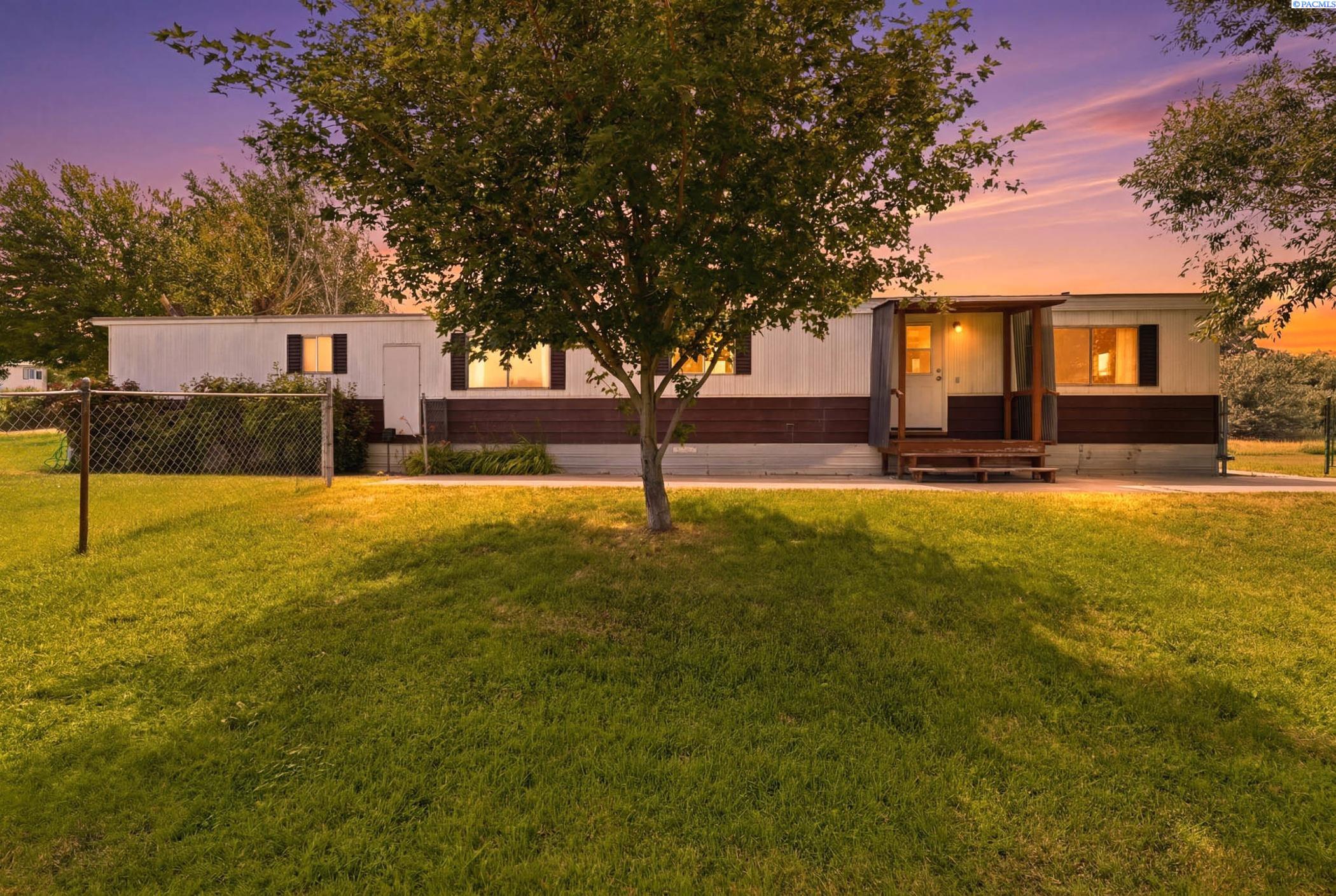 36114 2099 Pr Se, Kennewick, WA 99337