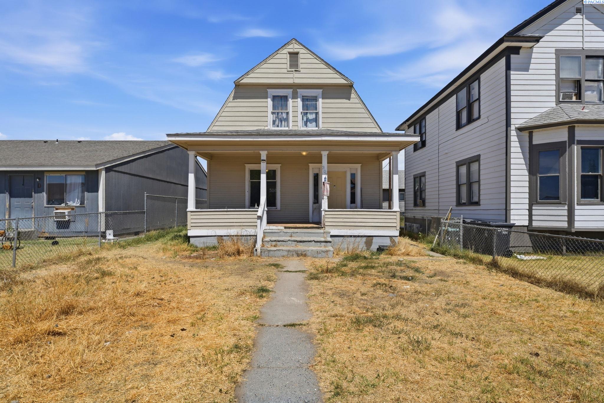 307 Bonneville St, Pasco, WA 99301