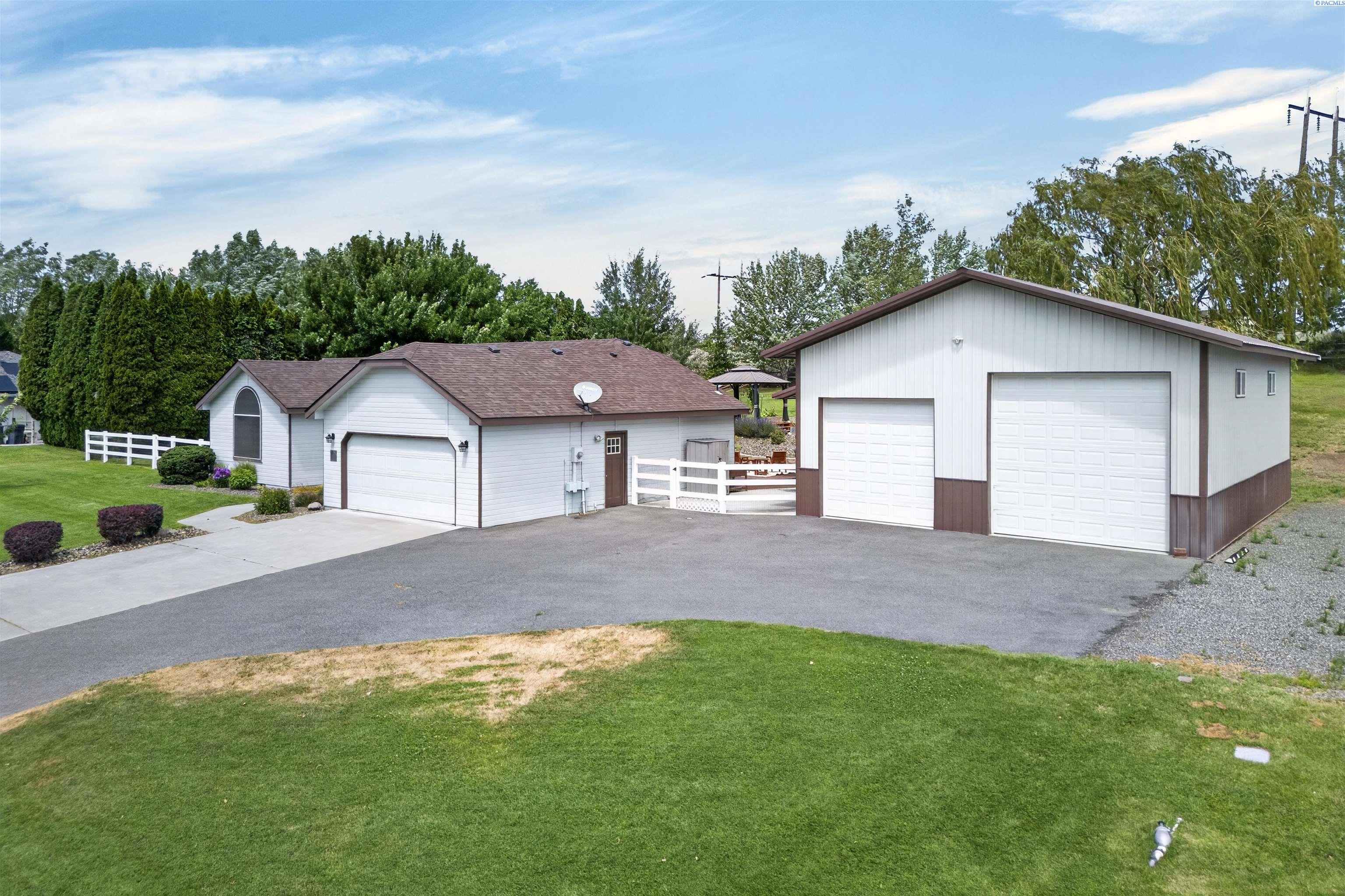 4502 Canter St, West Richland, WA 99353
