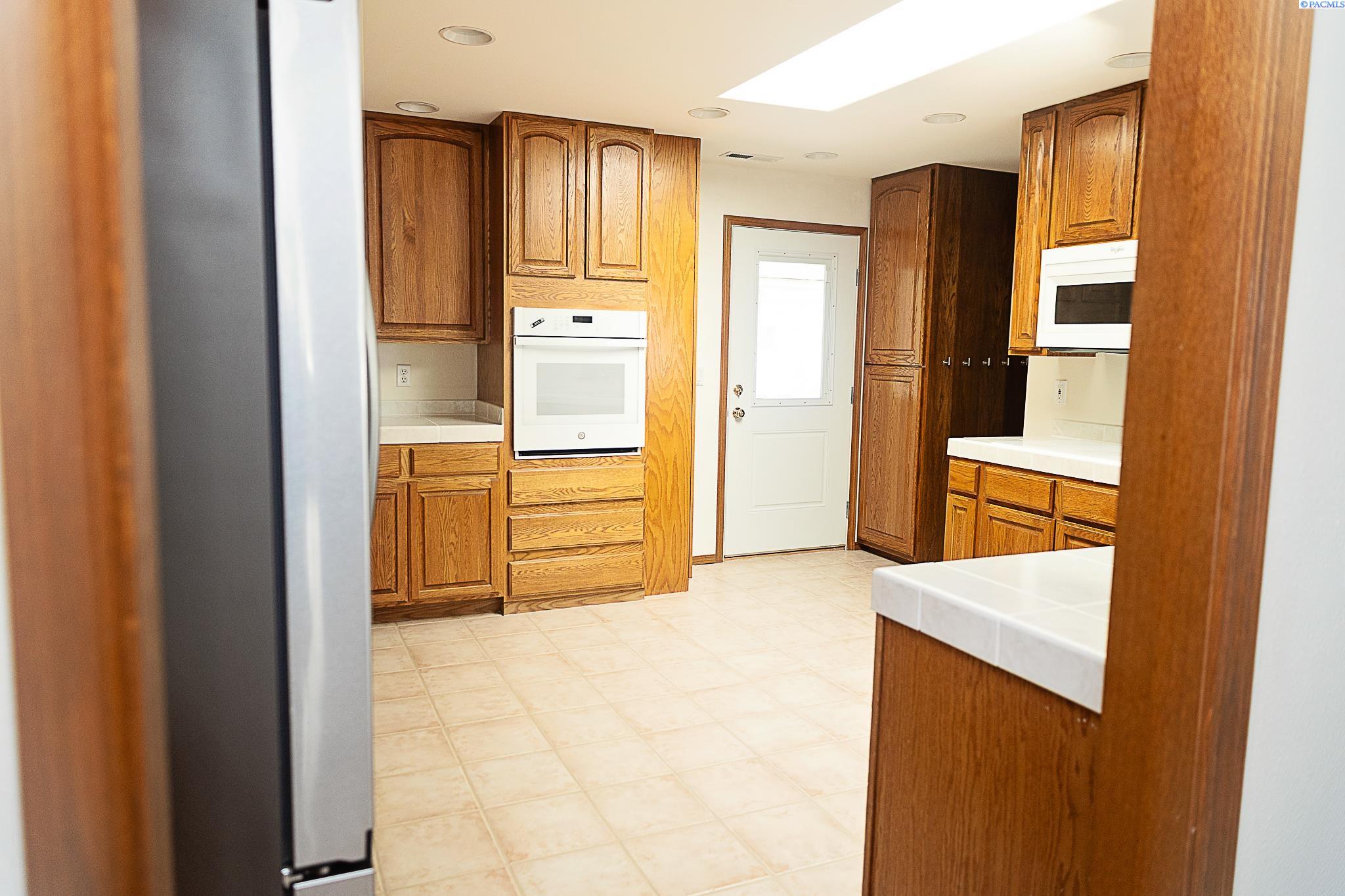 2912 Rd 48 , Pasco, WA 99301