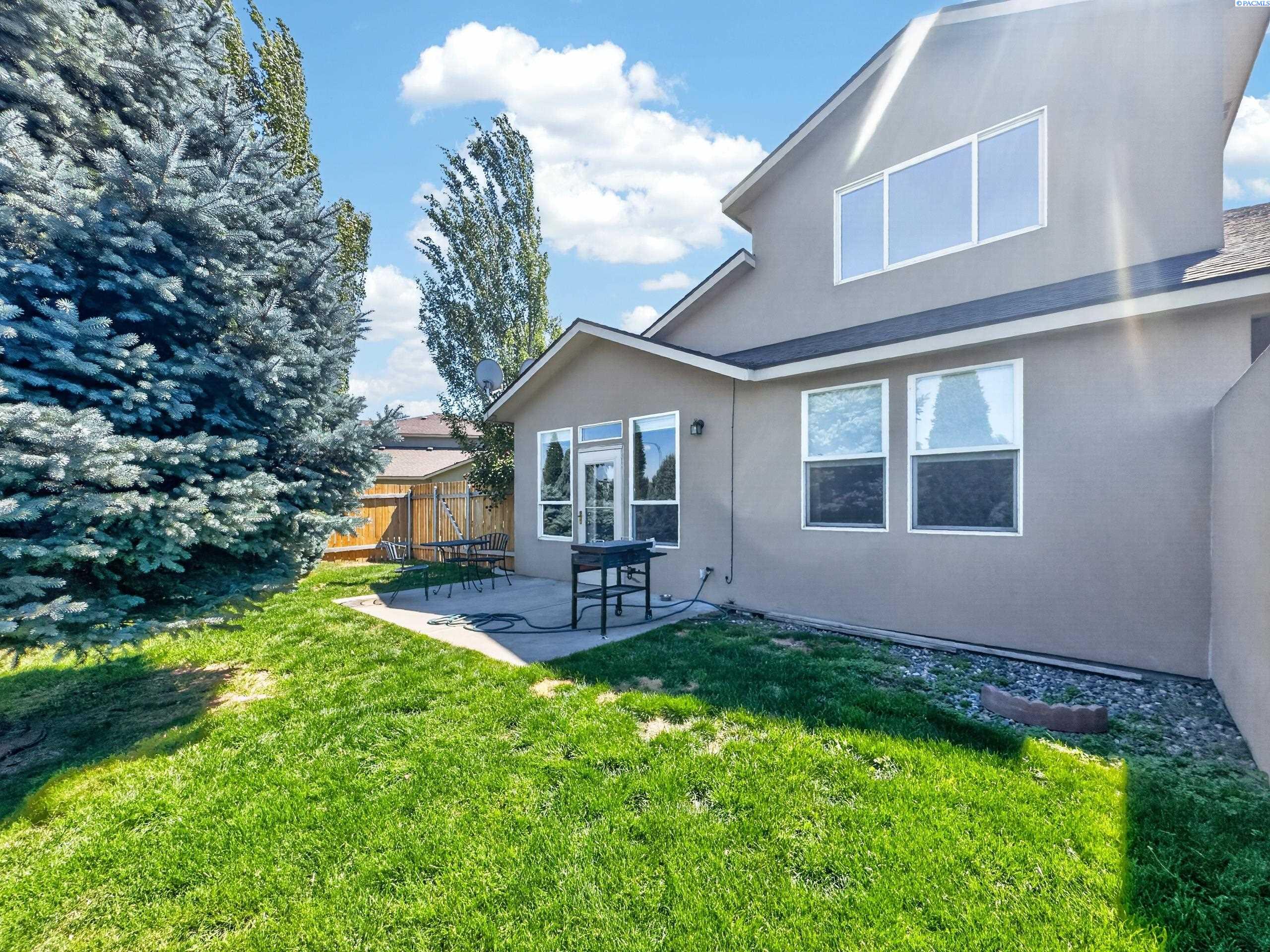 3526 Waterford St, Richland, WA 99352