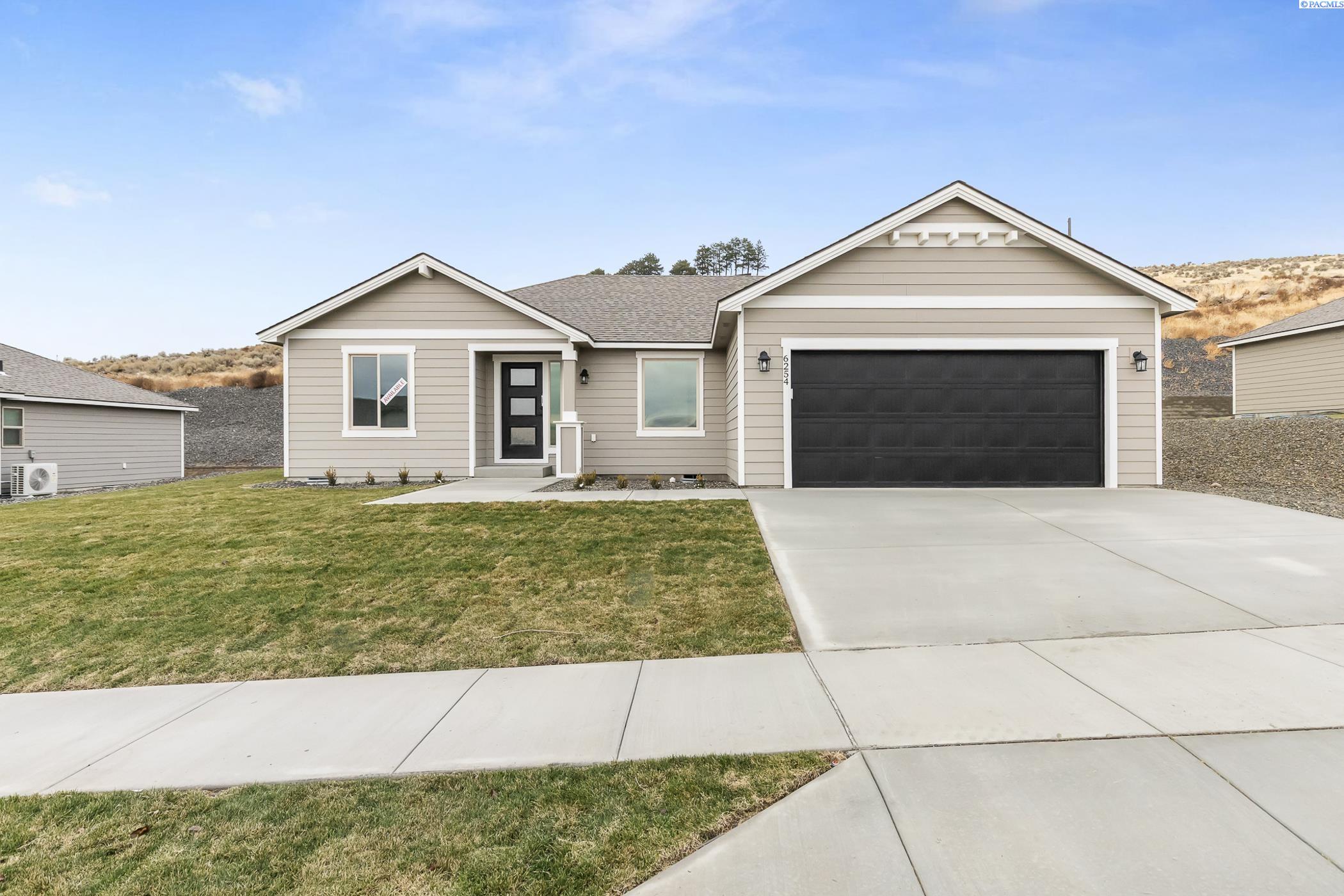 6254 28th Ave, Kennewick, WA 99338