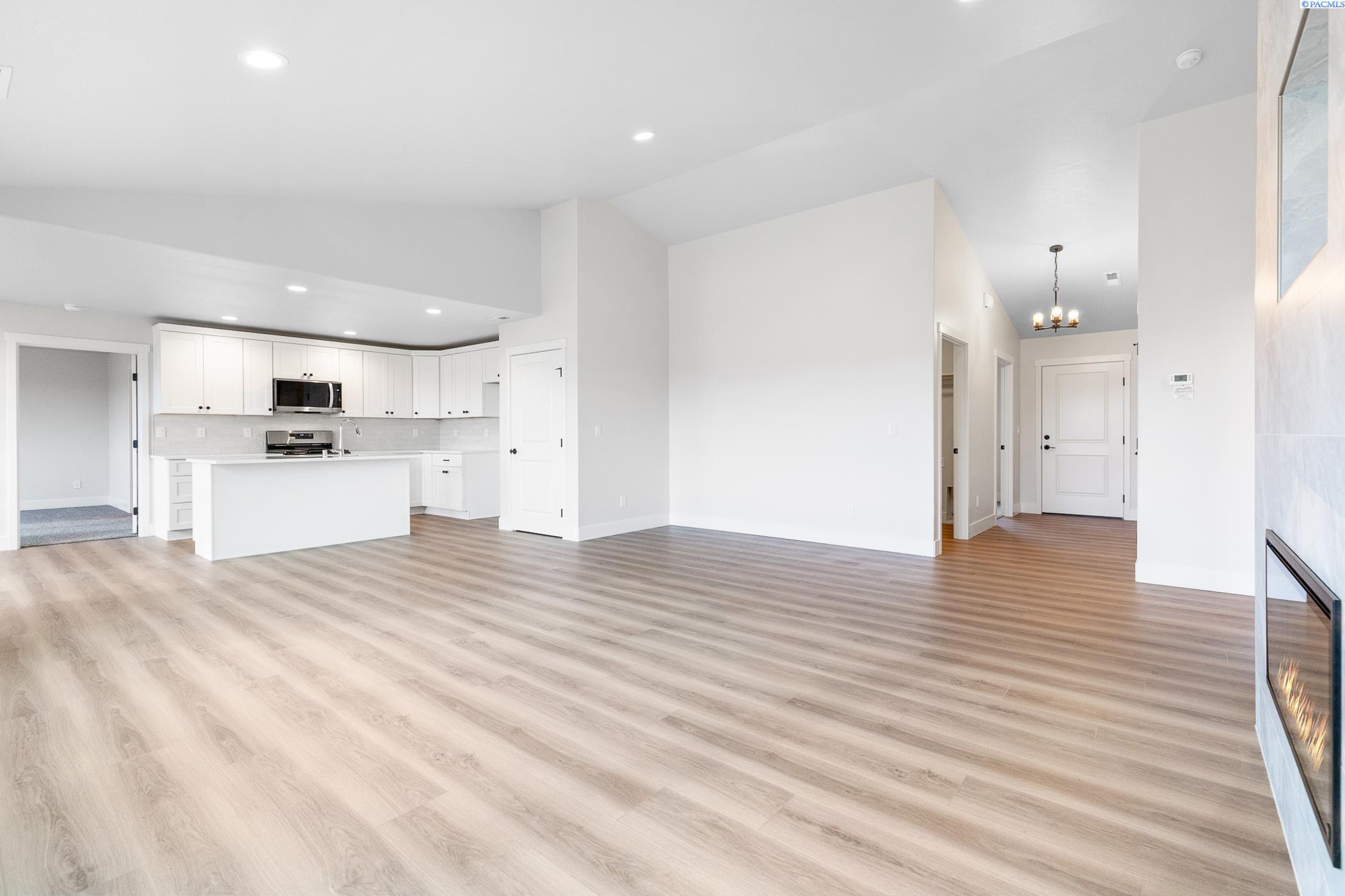 6507 28th Ave, Kennewick, WA 99338