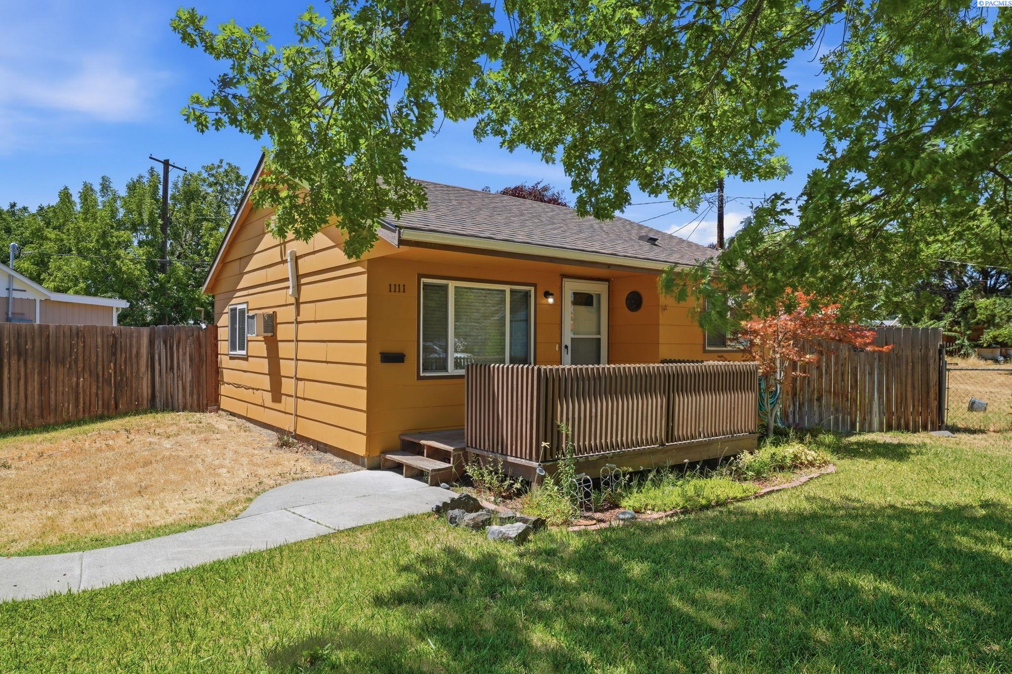 1111 Potter Ave, Richland, WA 99354