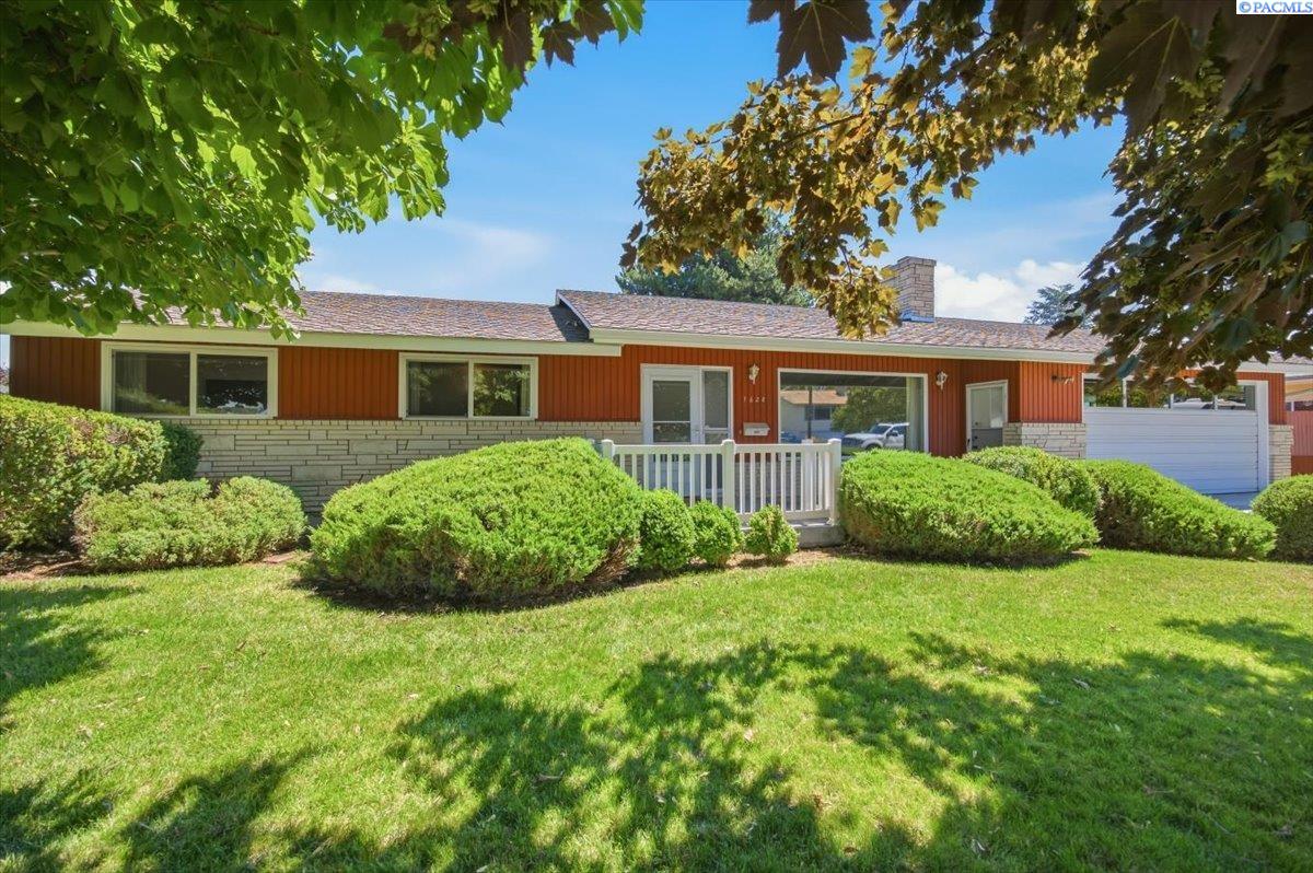 1628 Butternut Ave, Richland, WA 99354