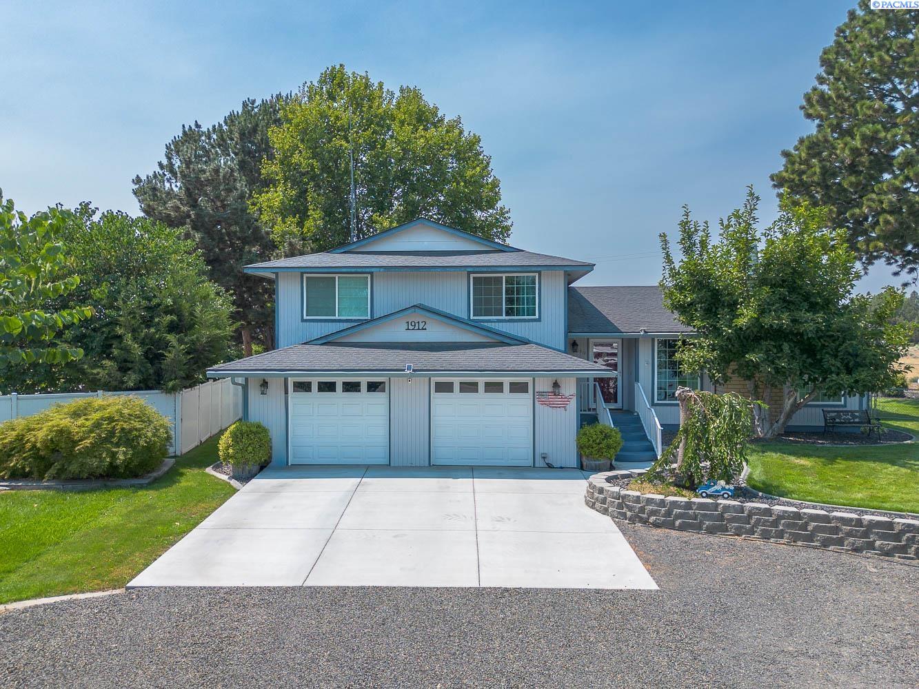 1912 Cherry Ln, Pasco, WA 99301