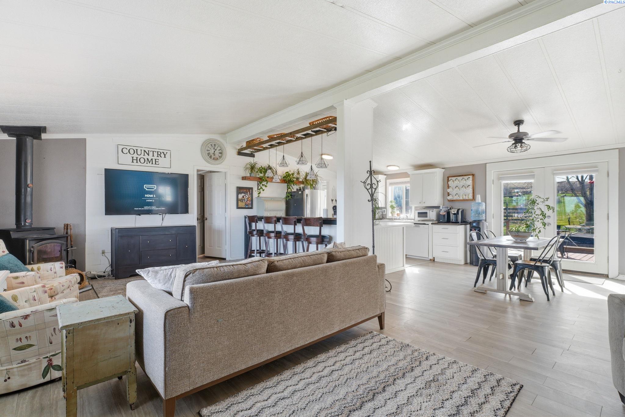 254440 Sr 397 , Kennewick, WA 99337