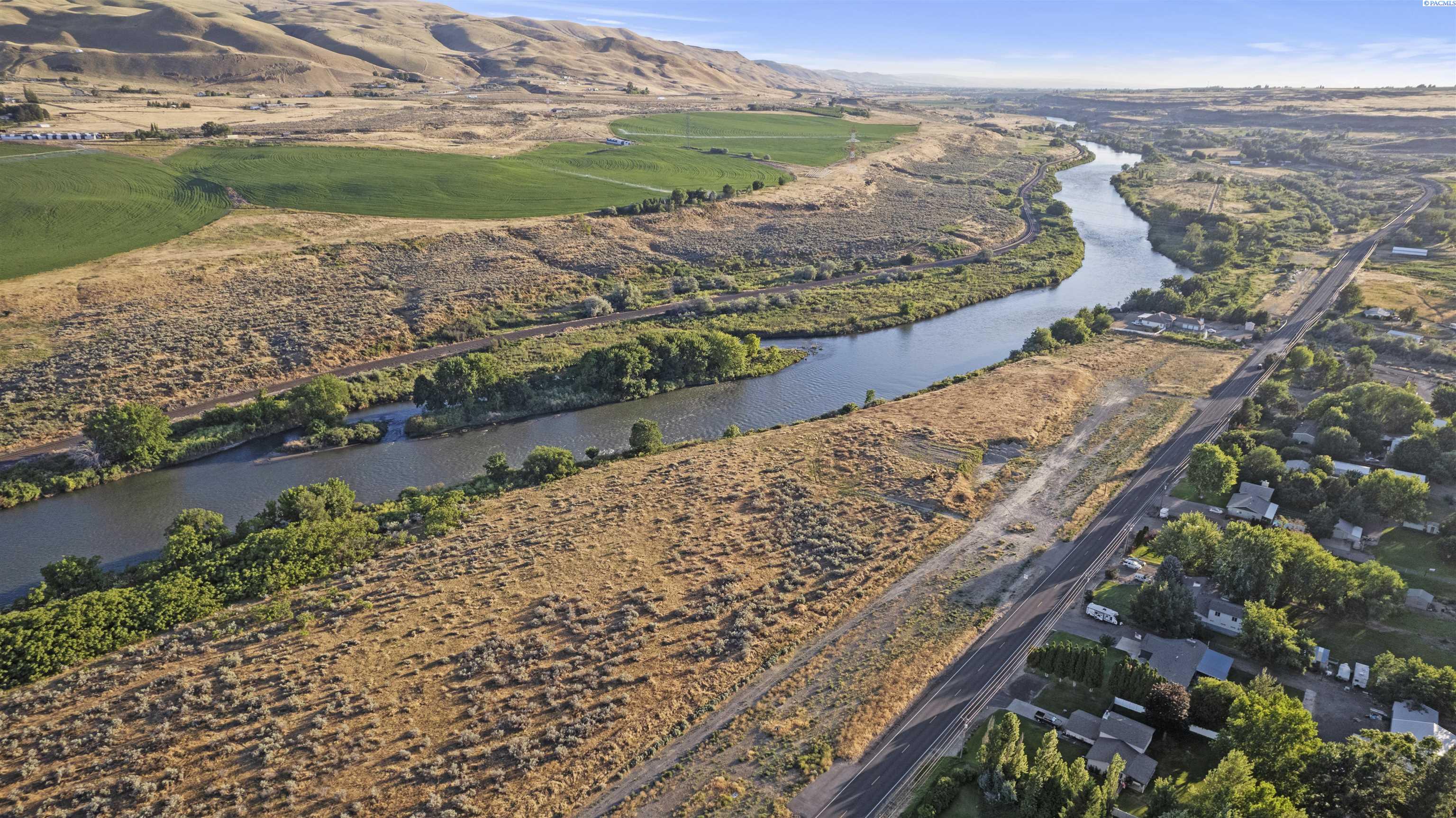 17163 Old Inland Empire Hwy [lot 8], Benton City, WA 99320