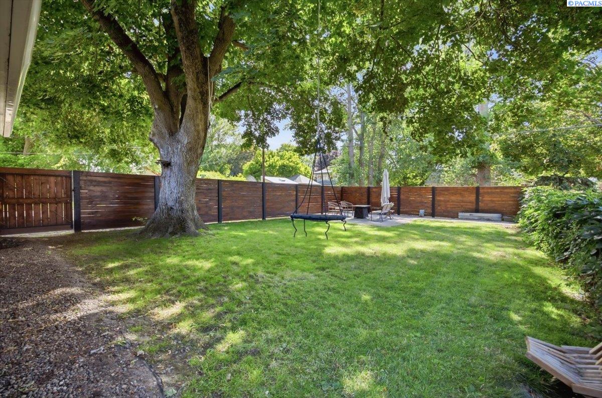 400 Coppei Ave, Waitsburg, WA 99361
