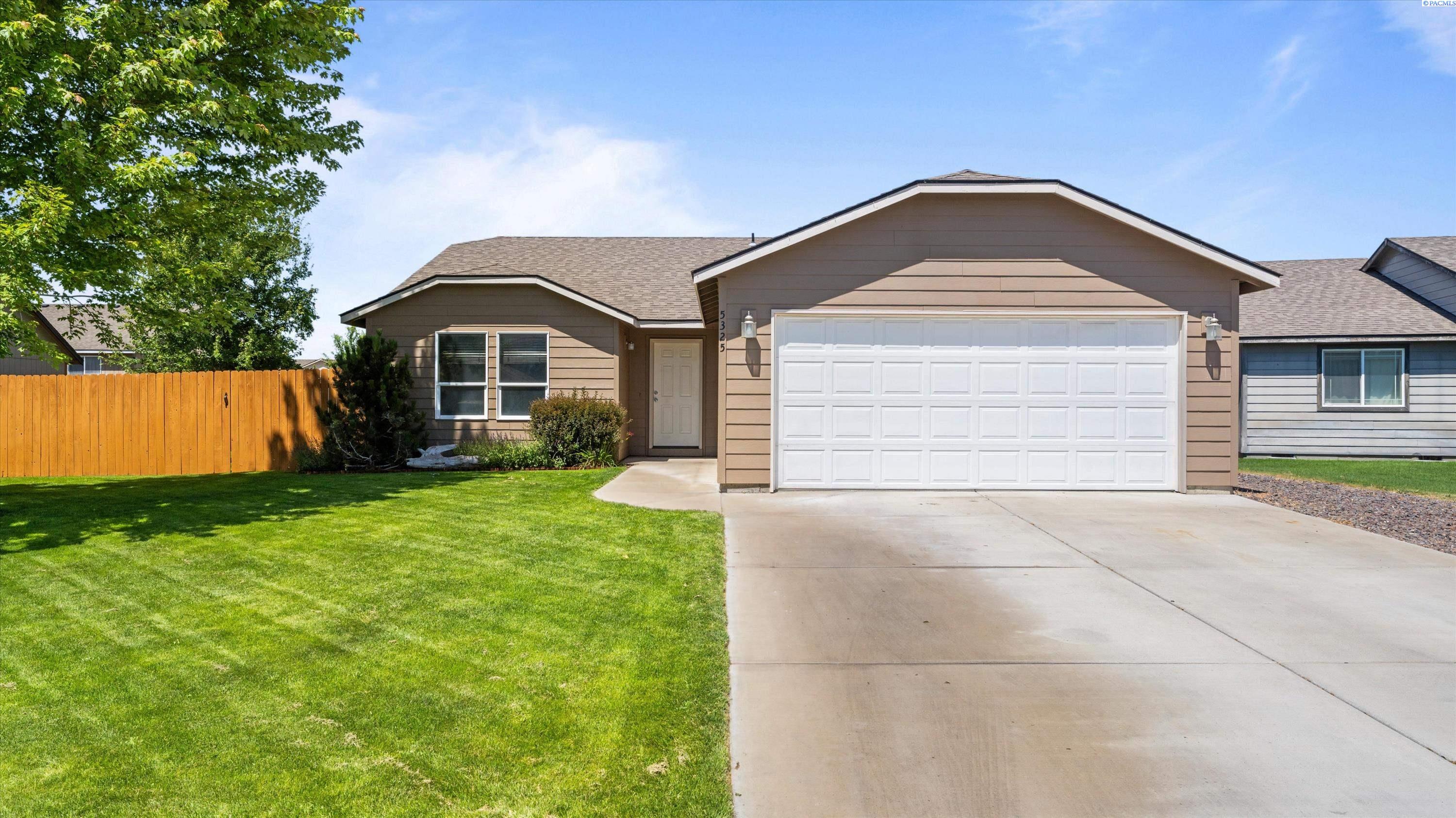 5325 Johnson Dr, Pasco, WA 99301-9759