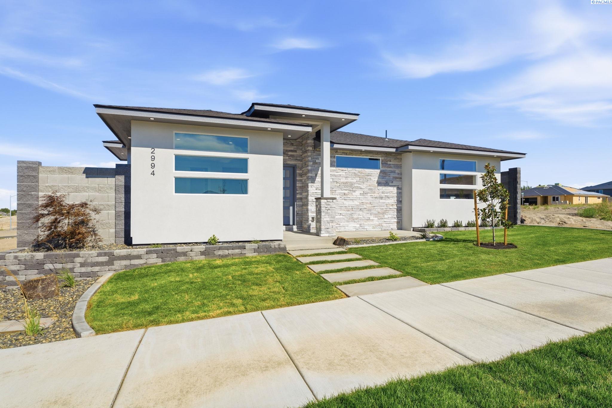 2994 Gage Blvd, Richland, WA 99352