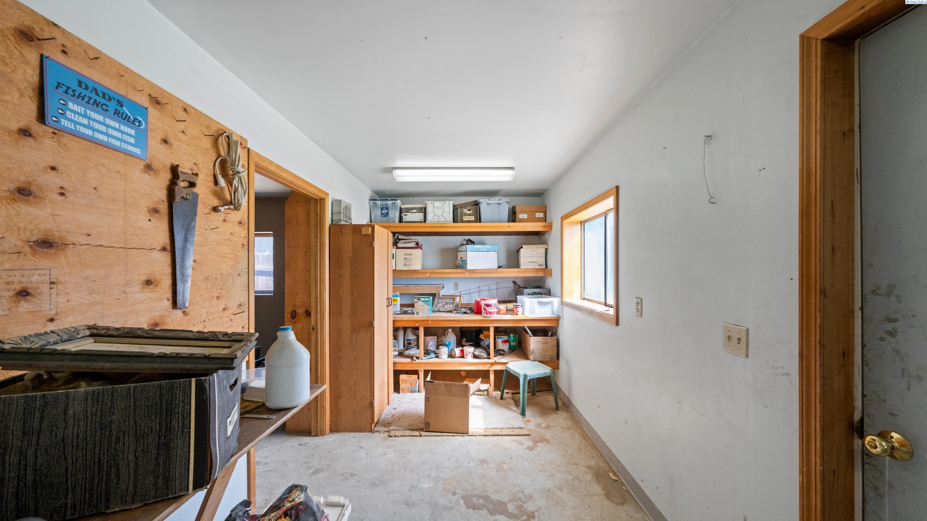 1931 Hartford Pl, Kennewick, WA 99337