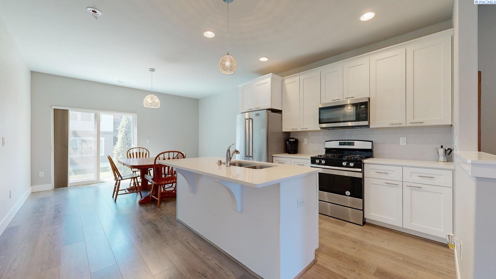 3119 Willow Pointe Dr, Richland, WA 99354