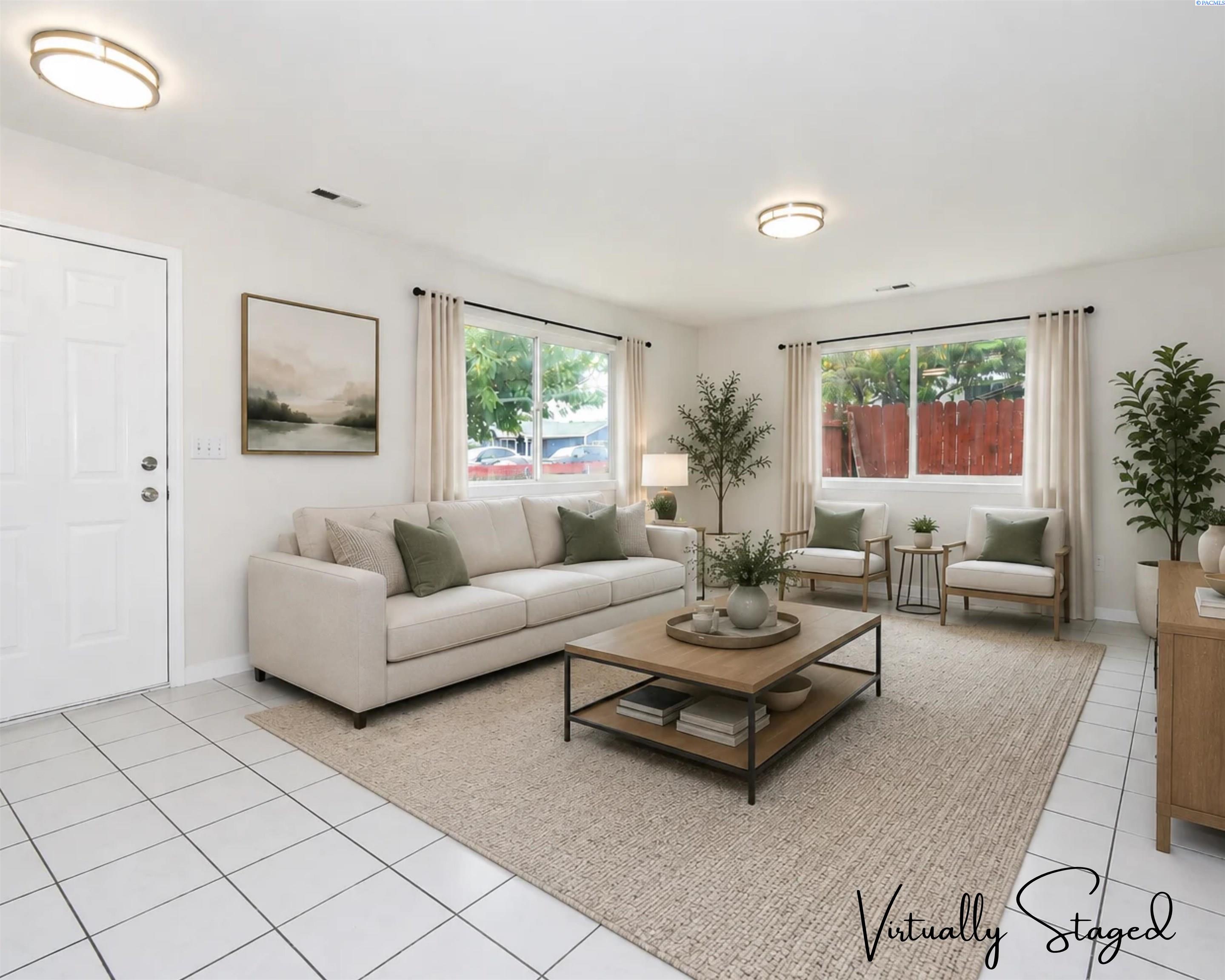 2515 E Adelia, Pasco, WA 99301