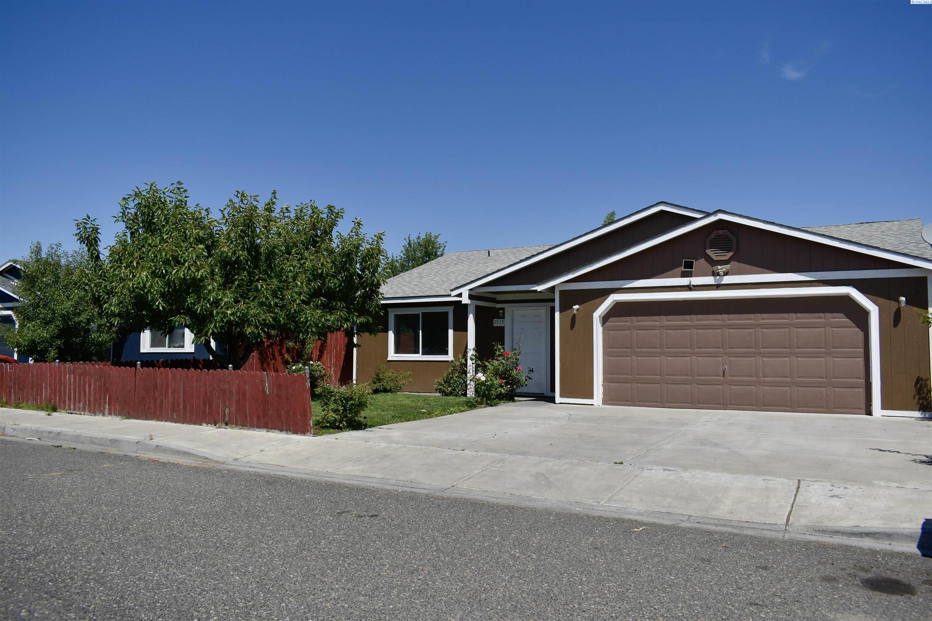 2515 Adelia , Pasco, WA 99301