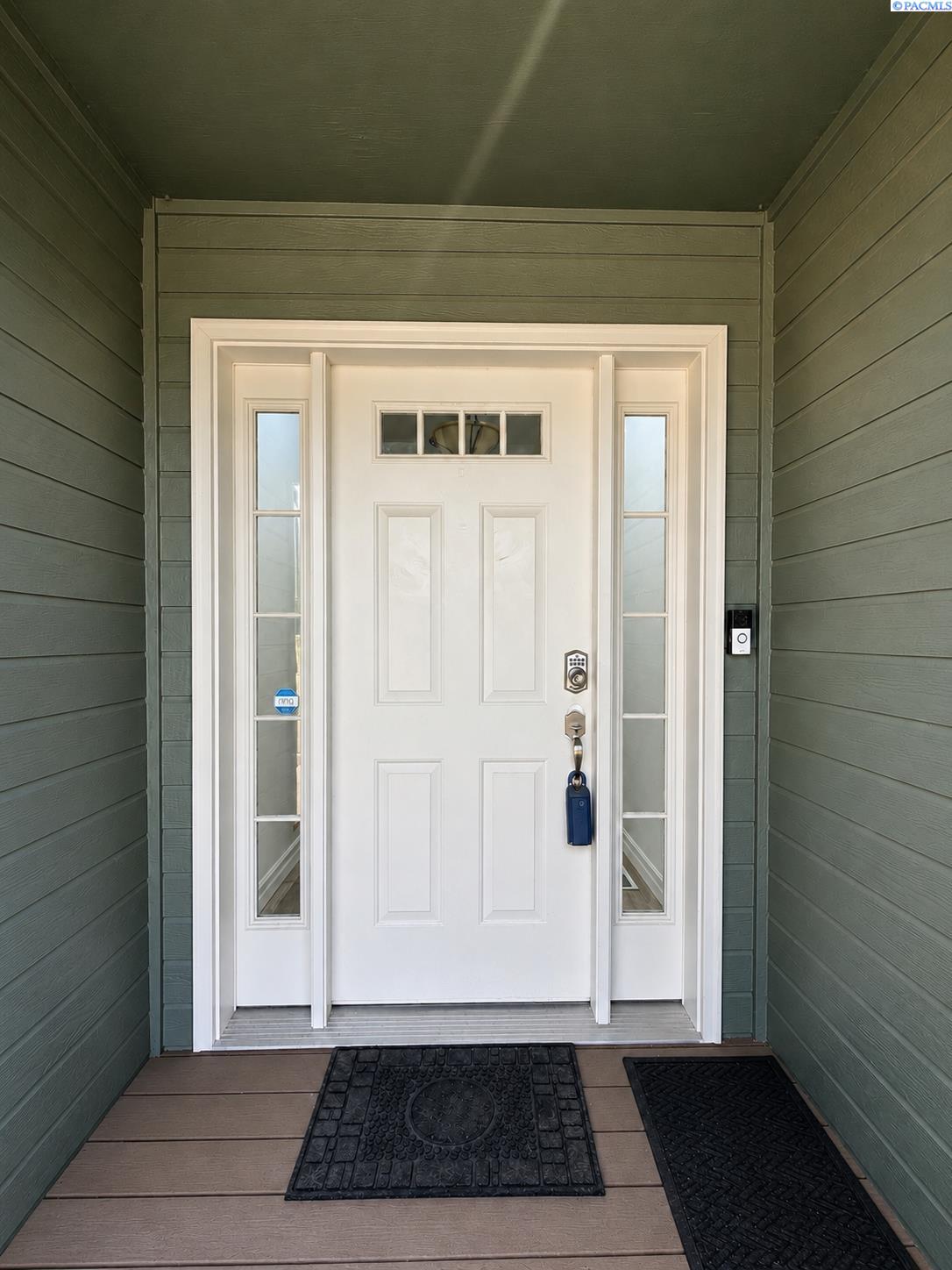 262 Rachel Rd, Kennewick, WA 99337