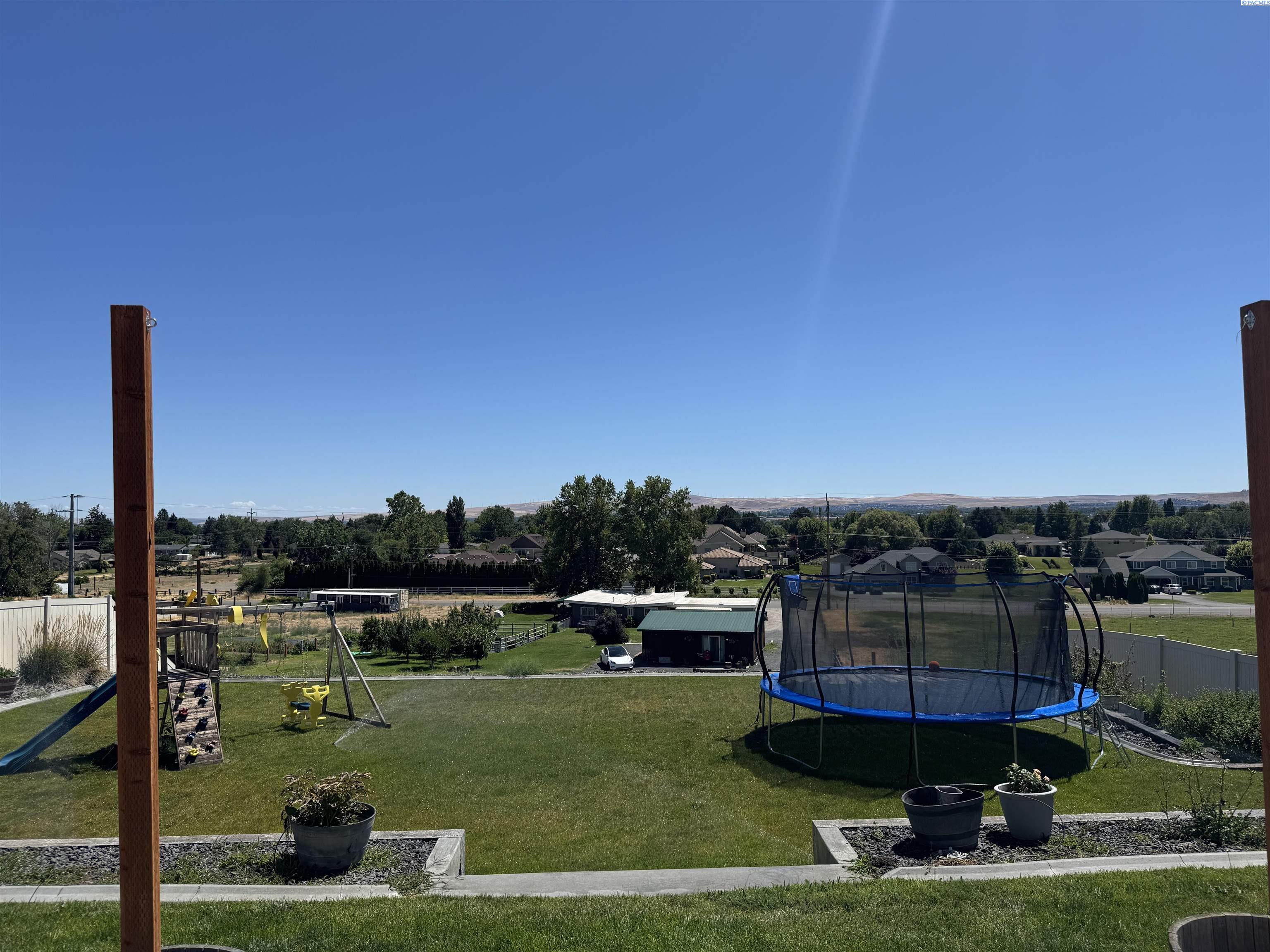 5404 Chapel Hill Blvd, Pasco, WA 99301
