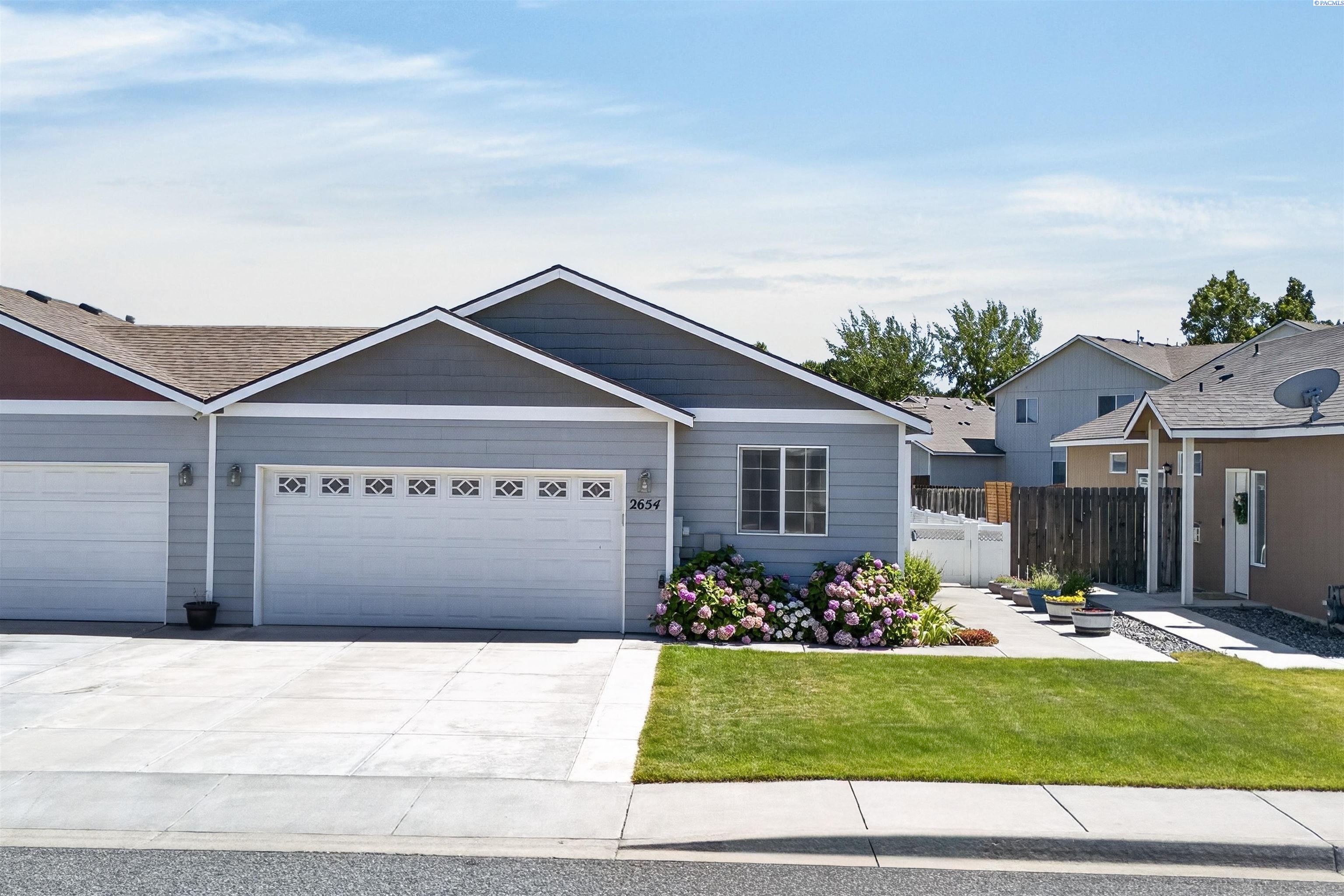 2654 Jason Lp, Richland, WA 99352