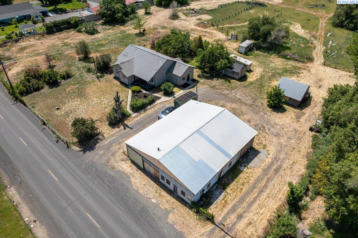 100608 W Old Inland Empire Hwy, Prosser, WA 99350