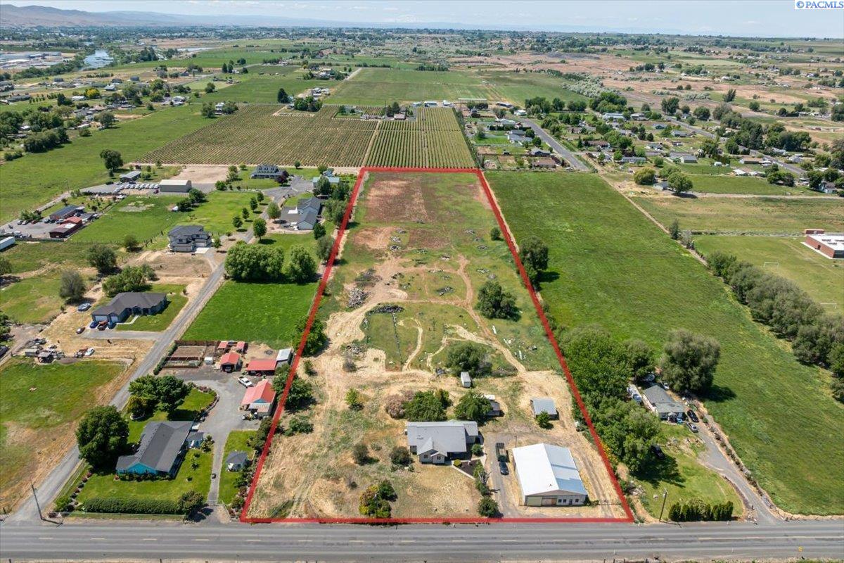 100608 W Old Inland Empire Hwy, Prosser, WA 99350