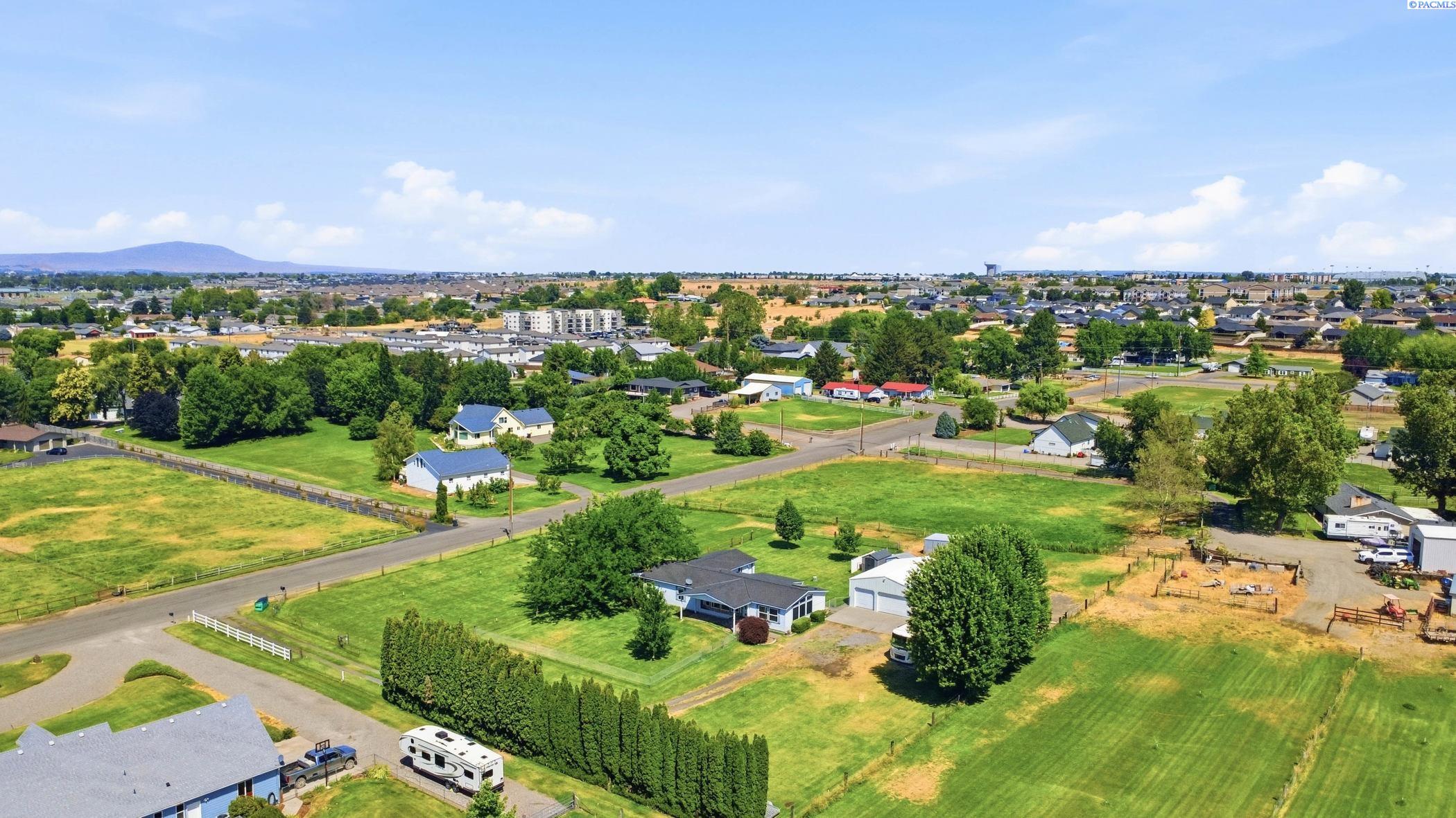 2719 Rd 64 , Pasco, WA 99301
