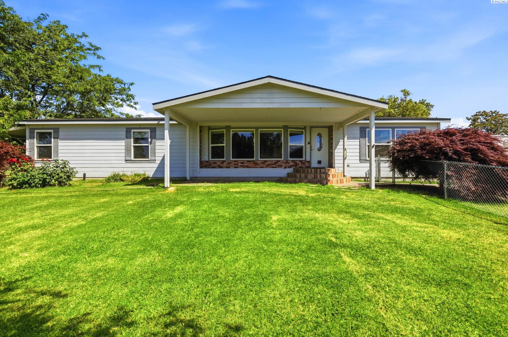 2719 Rd 64 , Pasco, WA 99301