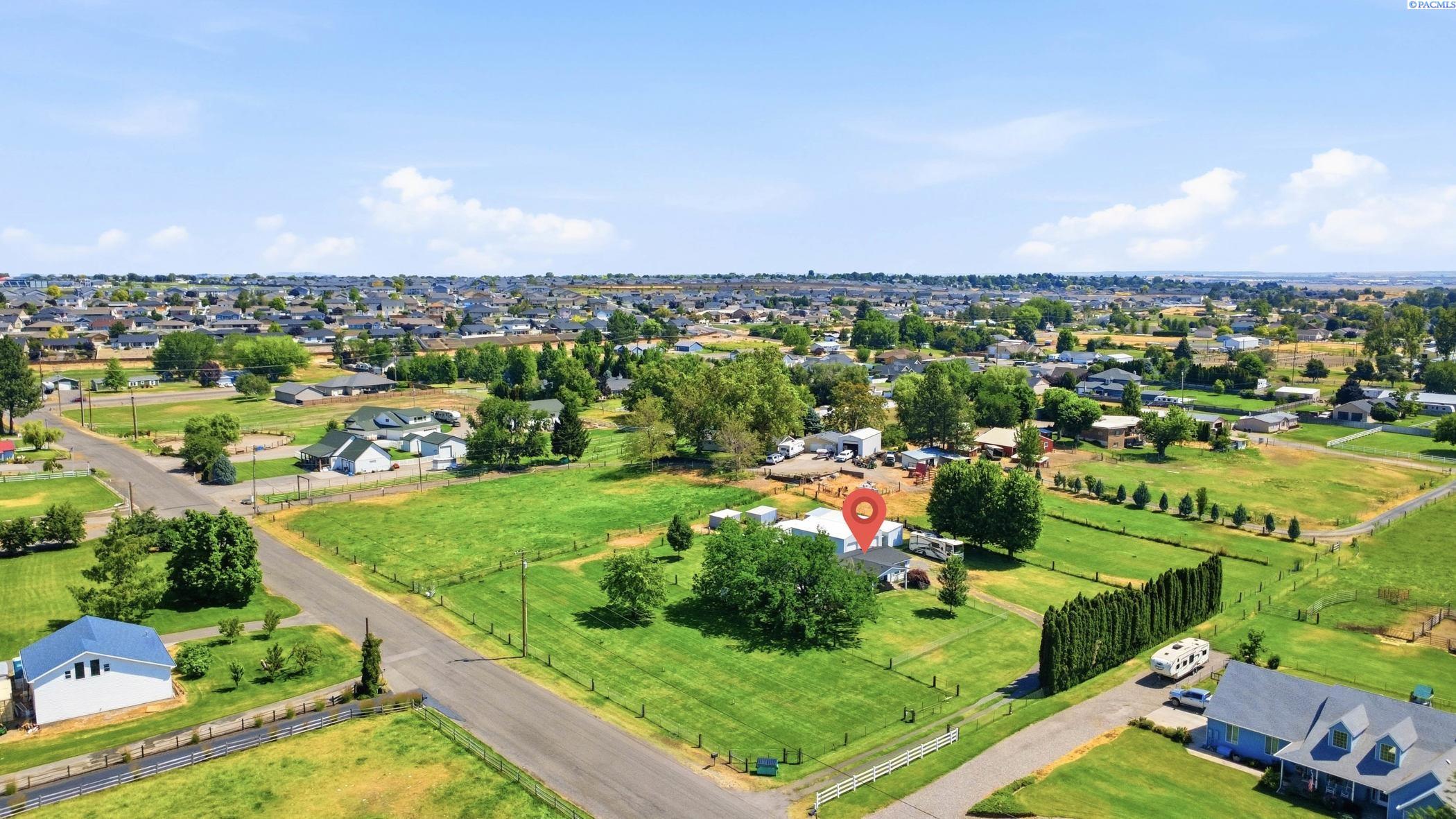 2719 Rd 64 , Pasco, WA 99301