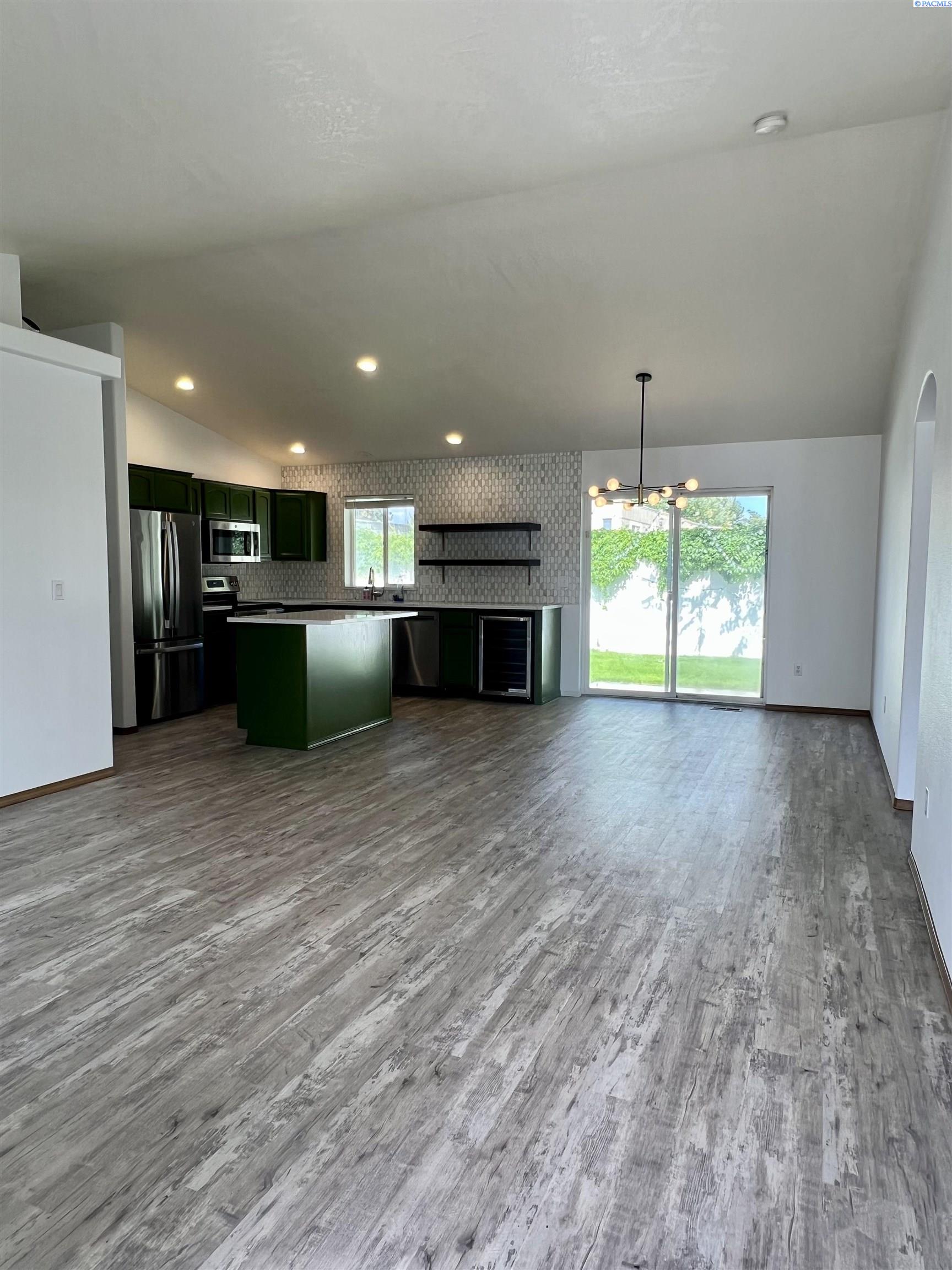 1574 Foxglove Ave, Richland, WA 99352