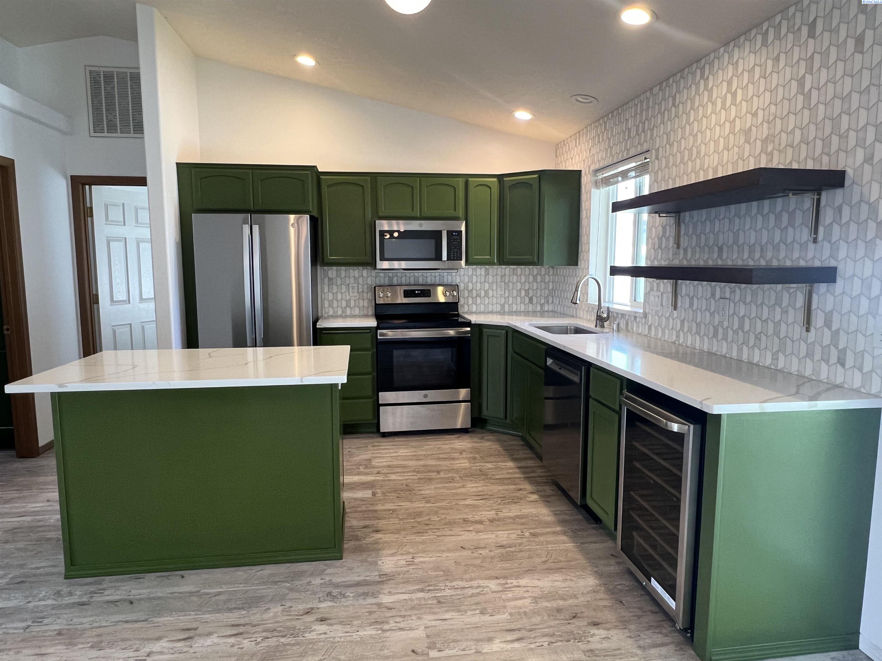 1574 Foxglove Ave, Richland, WA 99352