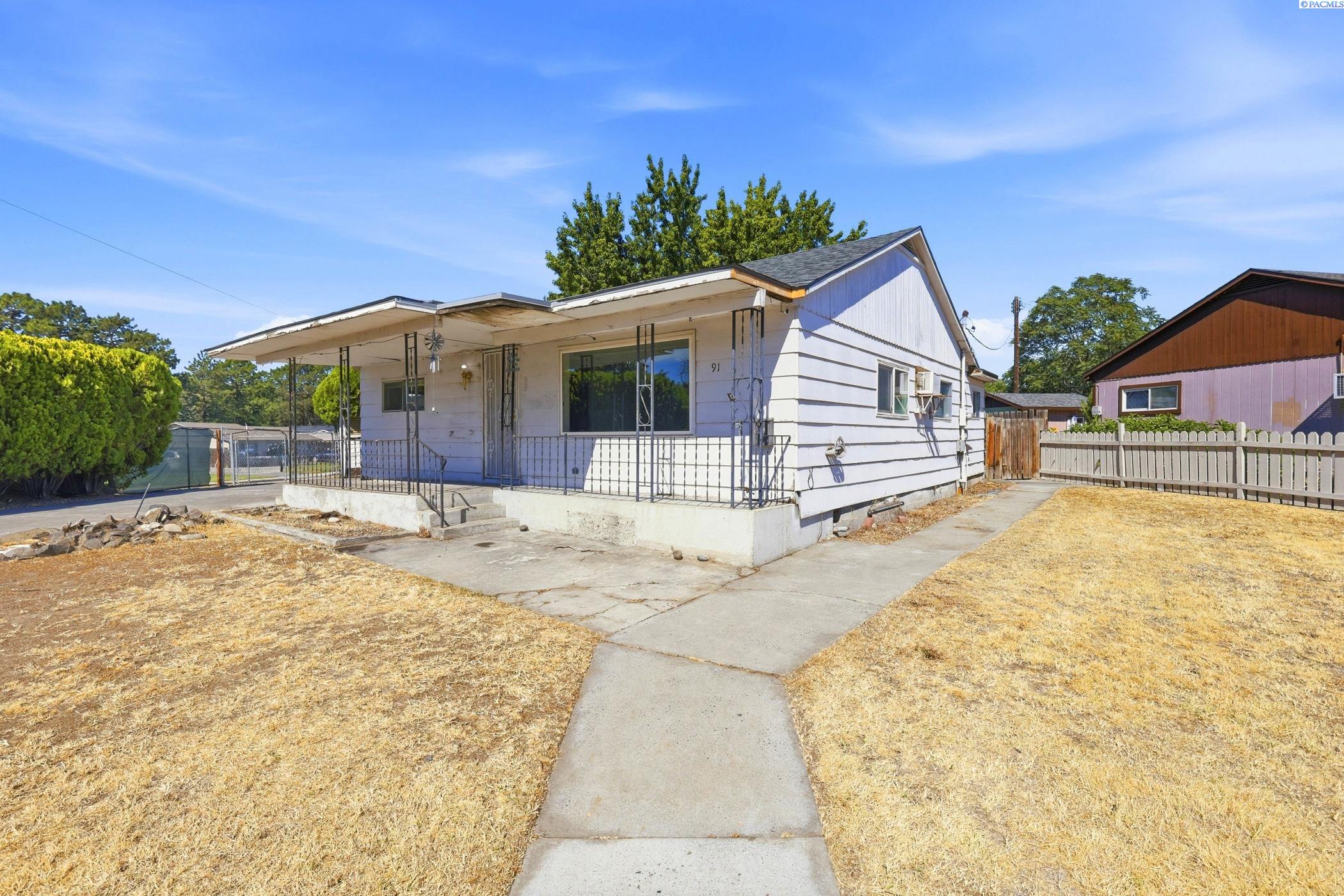 91 Casey Ave, Richland, WA 99352