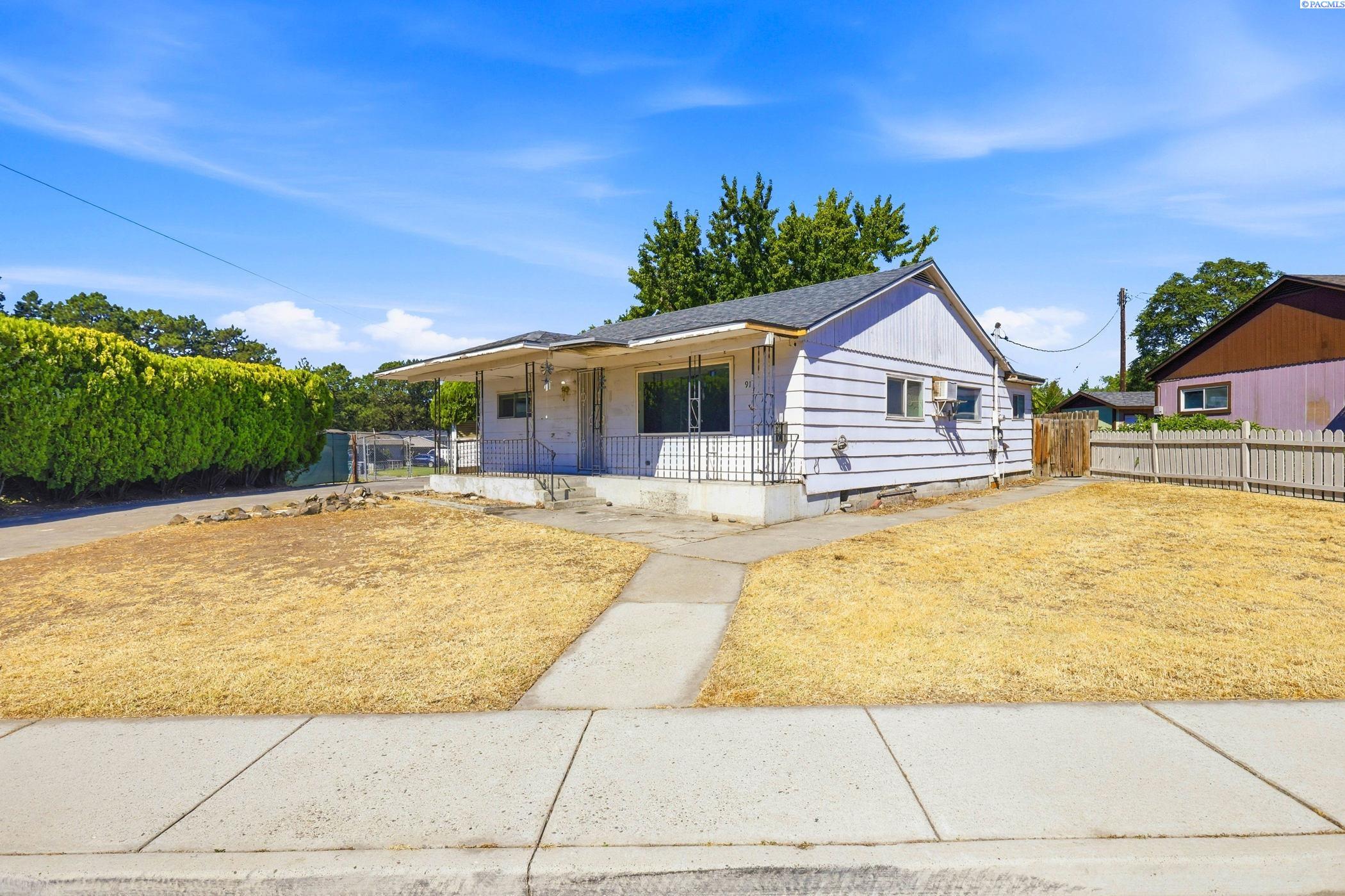 91 Casey Ave, Richland, WA 99352