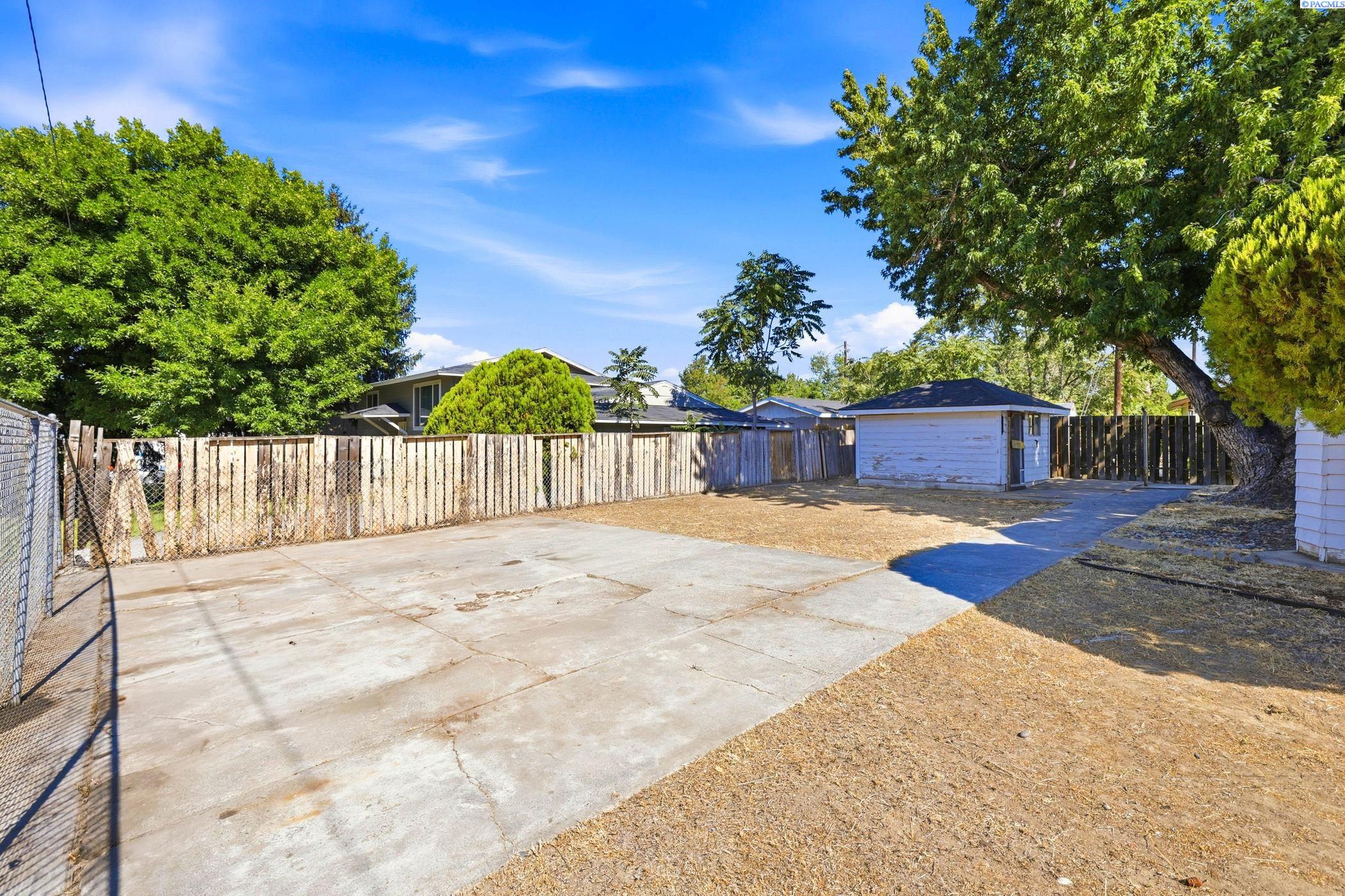 91 Casey Ave, Richland, WA 99352