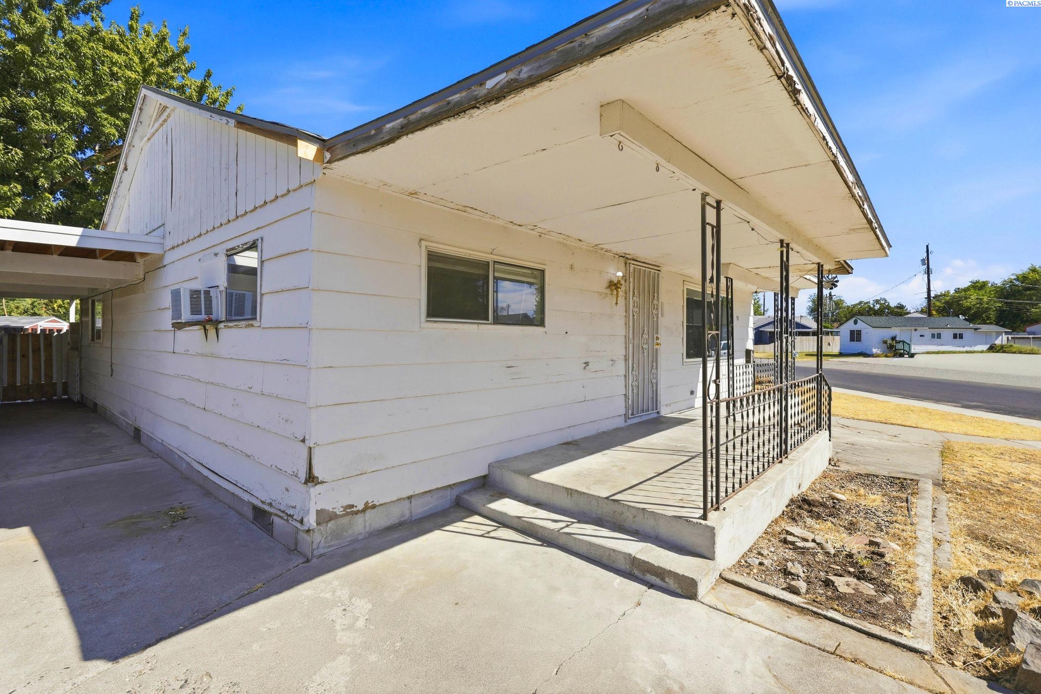 91 Casey Ave, Richland, WA 99352